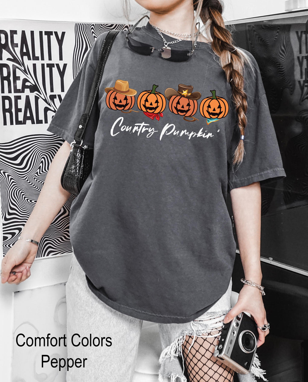 Country Pumpkin Shirt, Cute Pumpkins, Country Halloween Tee, Halloween Graphic Shirt, Fall Spooky Season Tshirt, Cowgirl Halloween Shirt