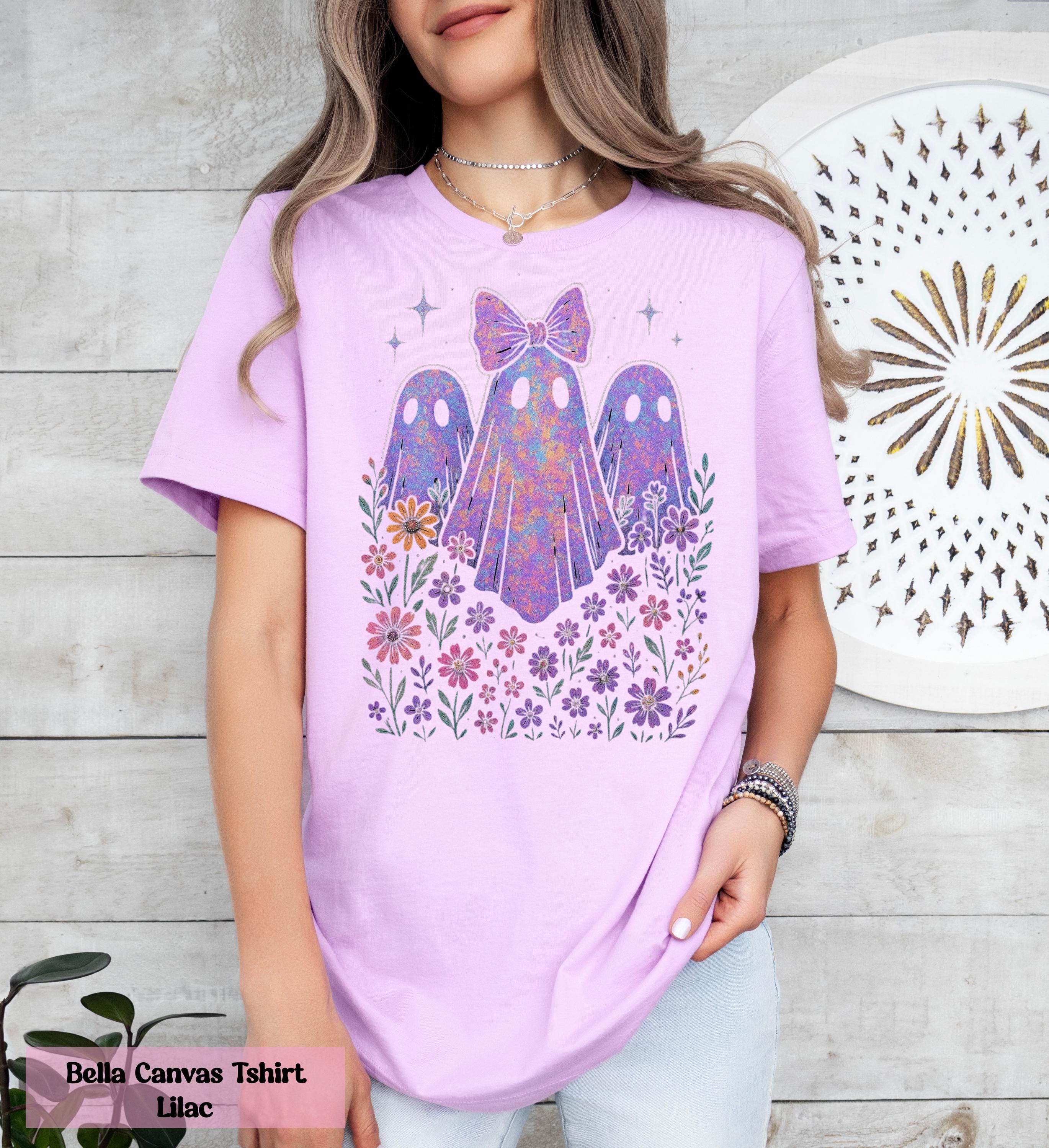 Comfort Colors Floral Halloween Ghost Shirt, Purple Ghost Shirt, Cute Kawaii Aesthetic Tee, Halloween Ghost Tee, Funny Spooky Season Shirt