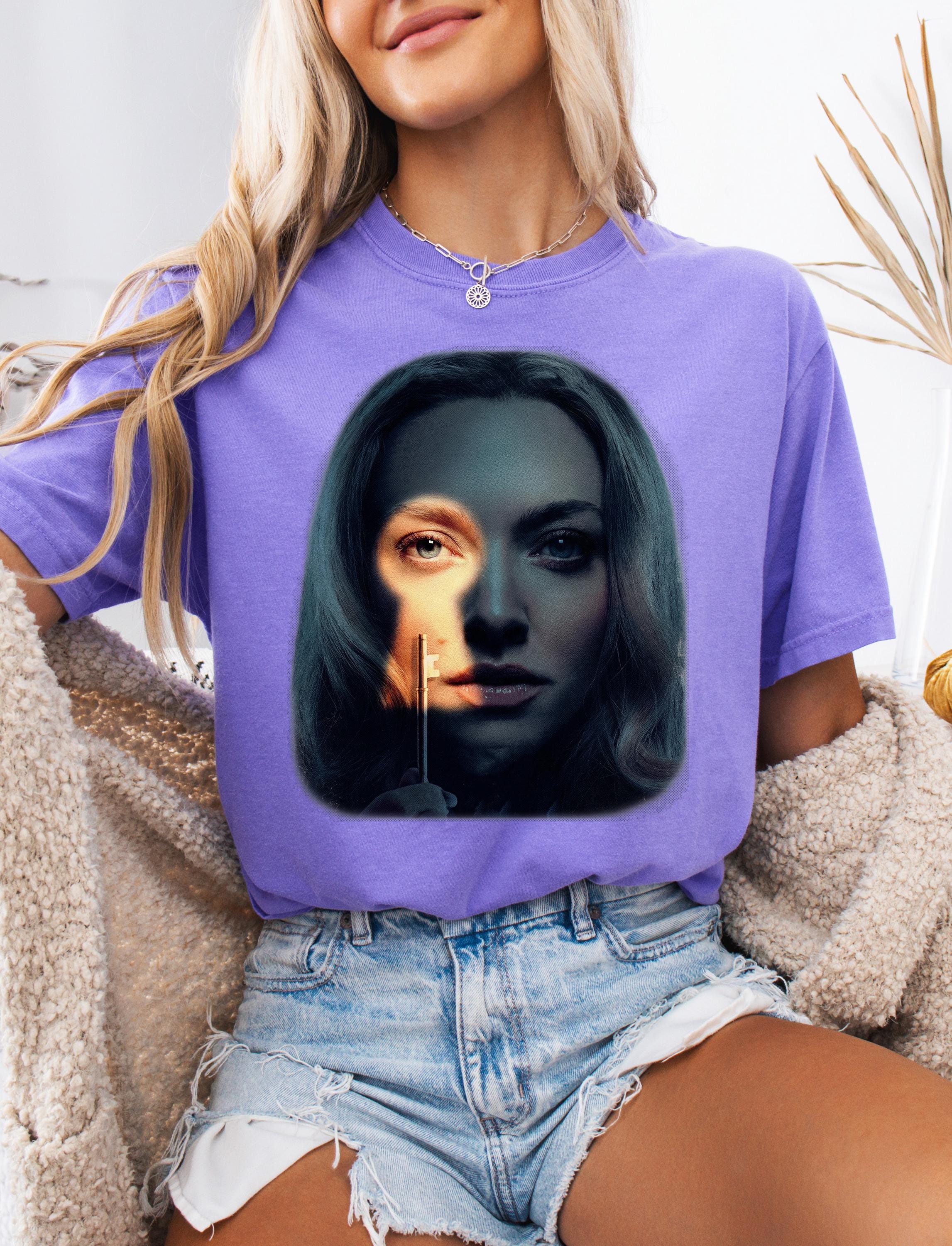 Freida McFadden Shirt,The Housemaid Shirt,Housemad Film Lovers Gift,Thriller Book Lover T-Shirt,Freida McFadden Lovers Shirt,Movie Fan Tee