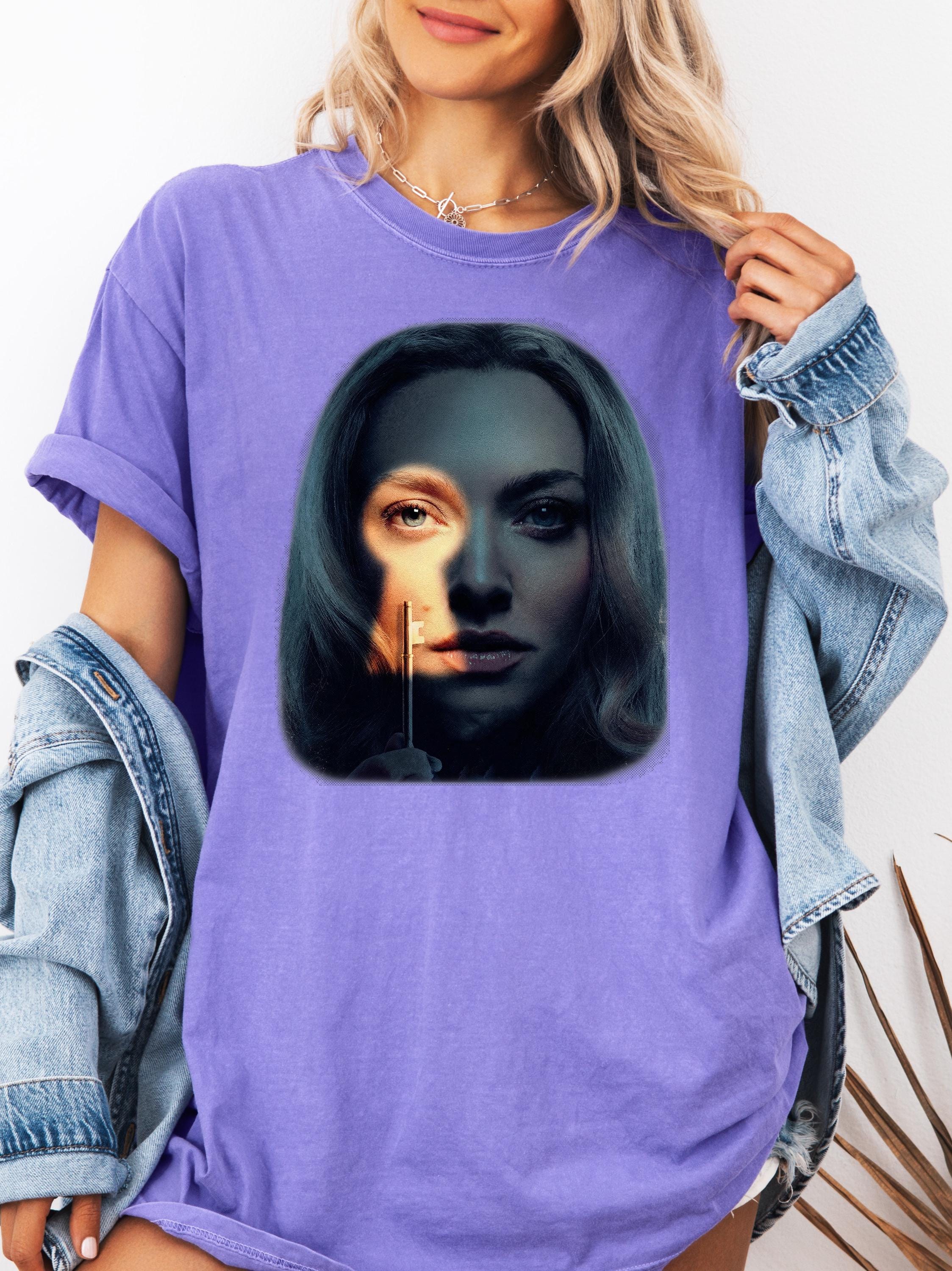Freida McFadden Shirt,The Housemaid Shirt,Housemad Film Lovers Gift,Thriller Book Lover T-Shirt,Freida McFadden Lovers Shirt,Movie Fan Tee