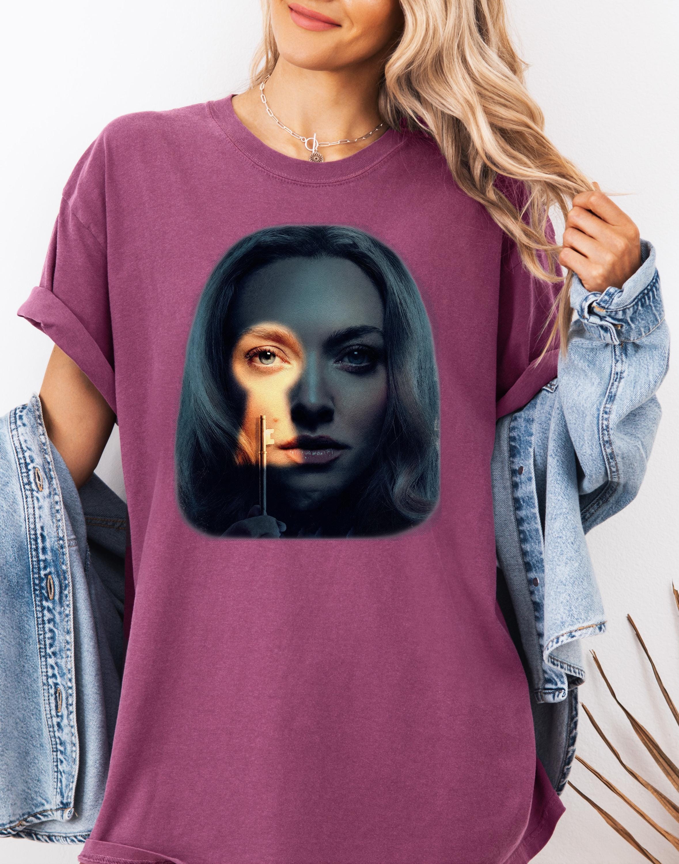 Freida McFadden Shirt,The Housemaid Shirt,Housemad Film Lovers Gift,Thriller Book Lover T-Shirt,Freida McFadden Lovers Shirt,Movie Fan Tee