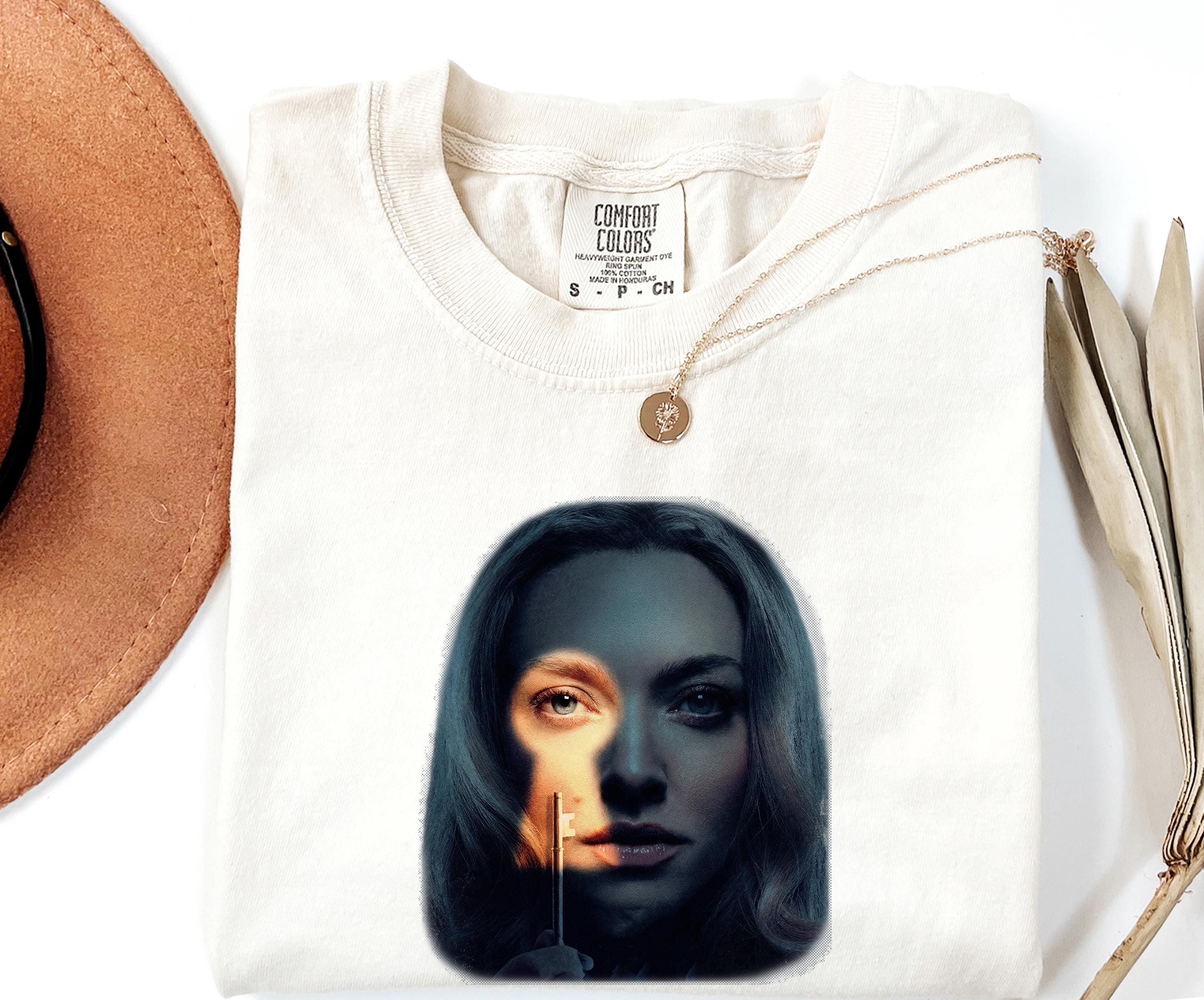 Freida McFadden Shirt,The Housemaid Shirt,Housemad Film Lovers Gift,Thriller Book Lover T-Shirt,Freida McFadden Lovers Shirt,Movie Fan Tee