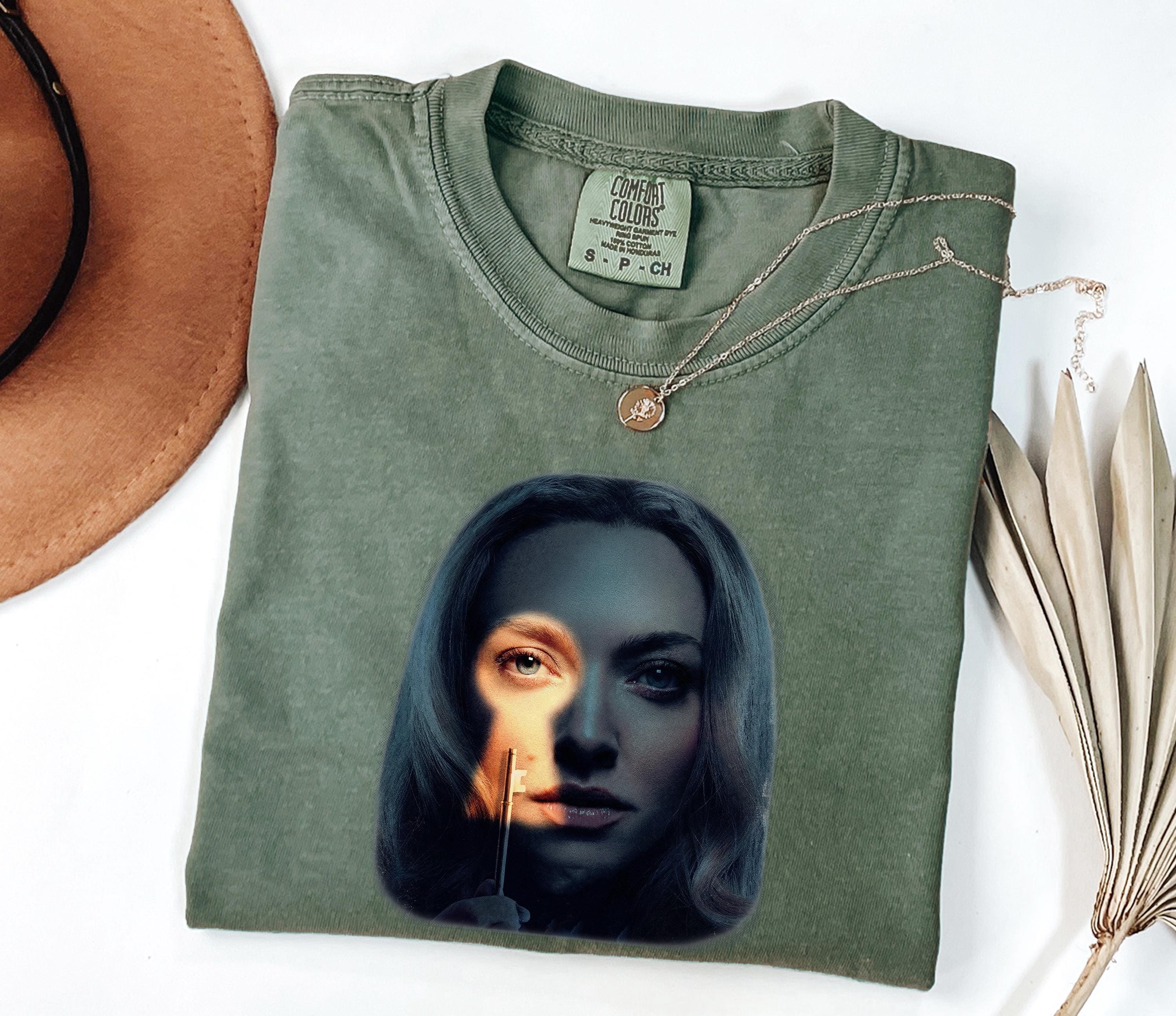 Freida McFadden Shirt,The Housemaid Shirt,Housemad Film Lovers Gift,Thriller Book Lover T-Shirt,Freida McFadden Lovers Shirt,Movie Fan Tee