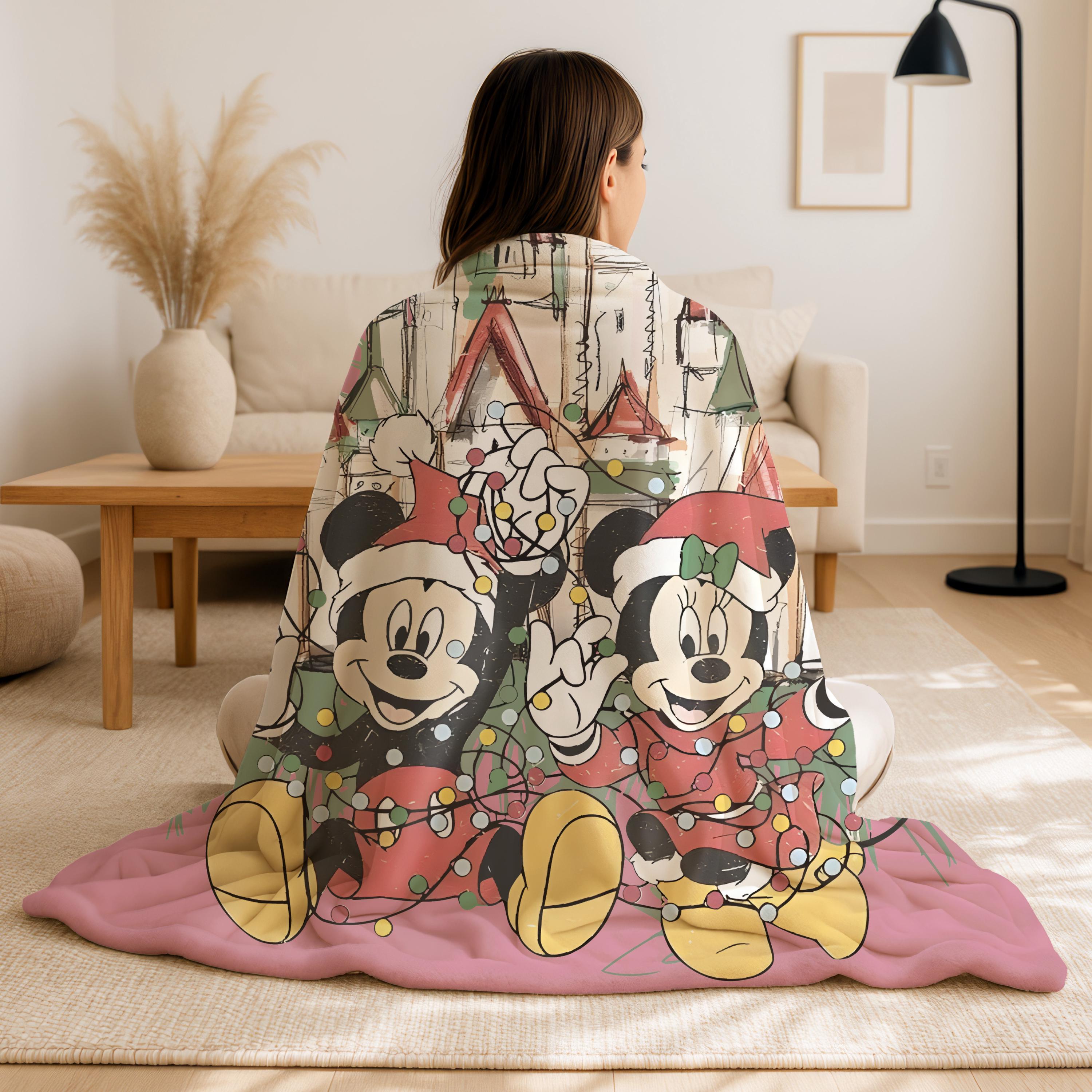 Mickey And Minnie Throw Blanket, Mickey Mouse And Minnie Couple Blanket, Romantic Disneyland Blanket, Cute Mickey Minnie Throw Blanket Gifts