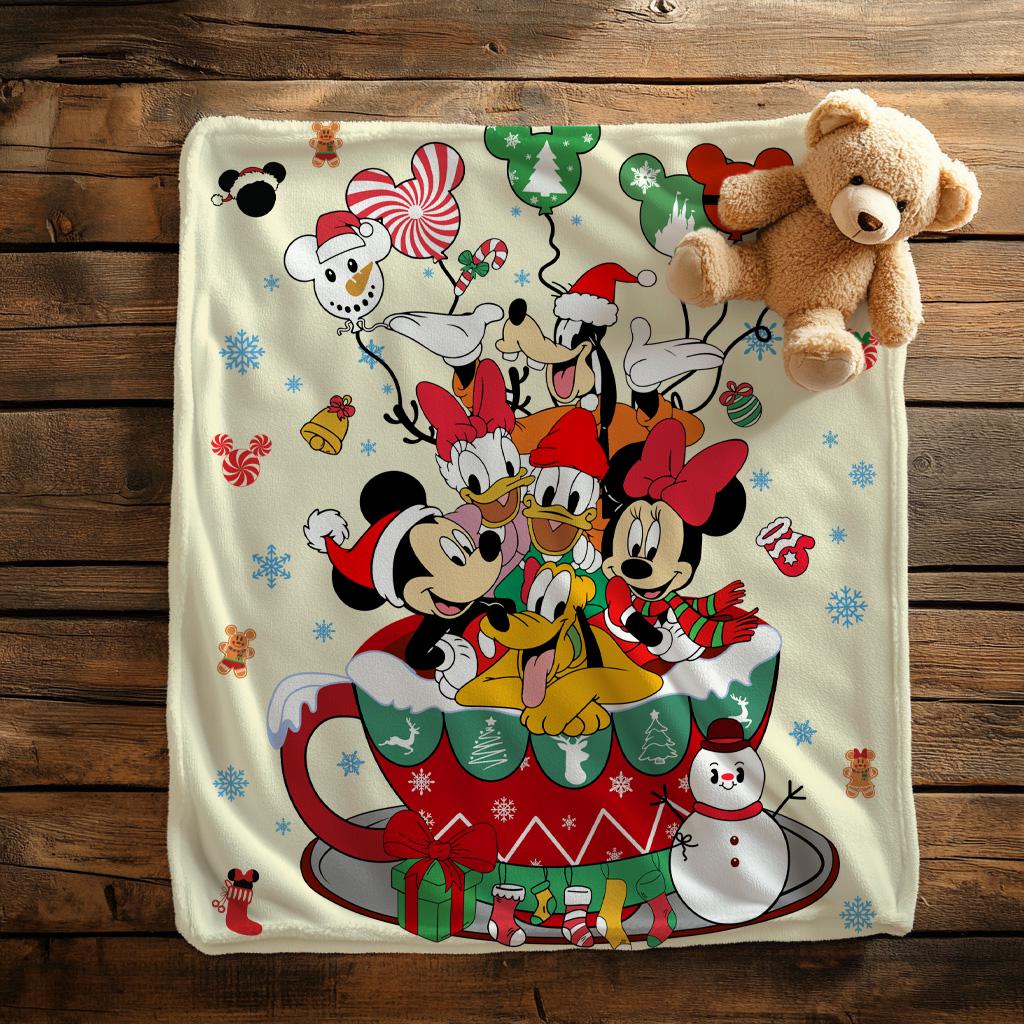 Disney Christmas Mickey And Friends Throw Blanket,Mickey Minnie Donald Daisy Pluto Goofy Blanket, Disneyland Movie Gift Blanket,Nursery Gift