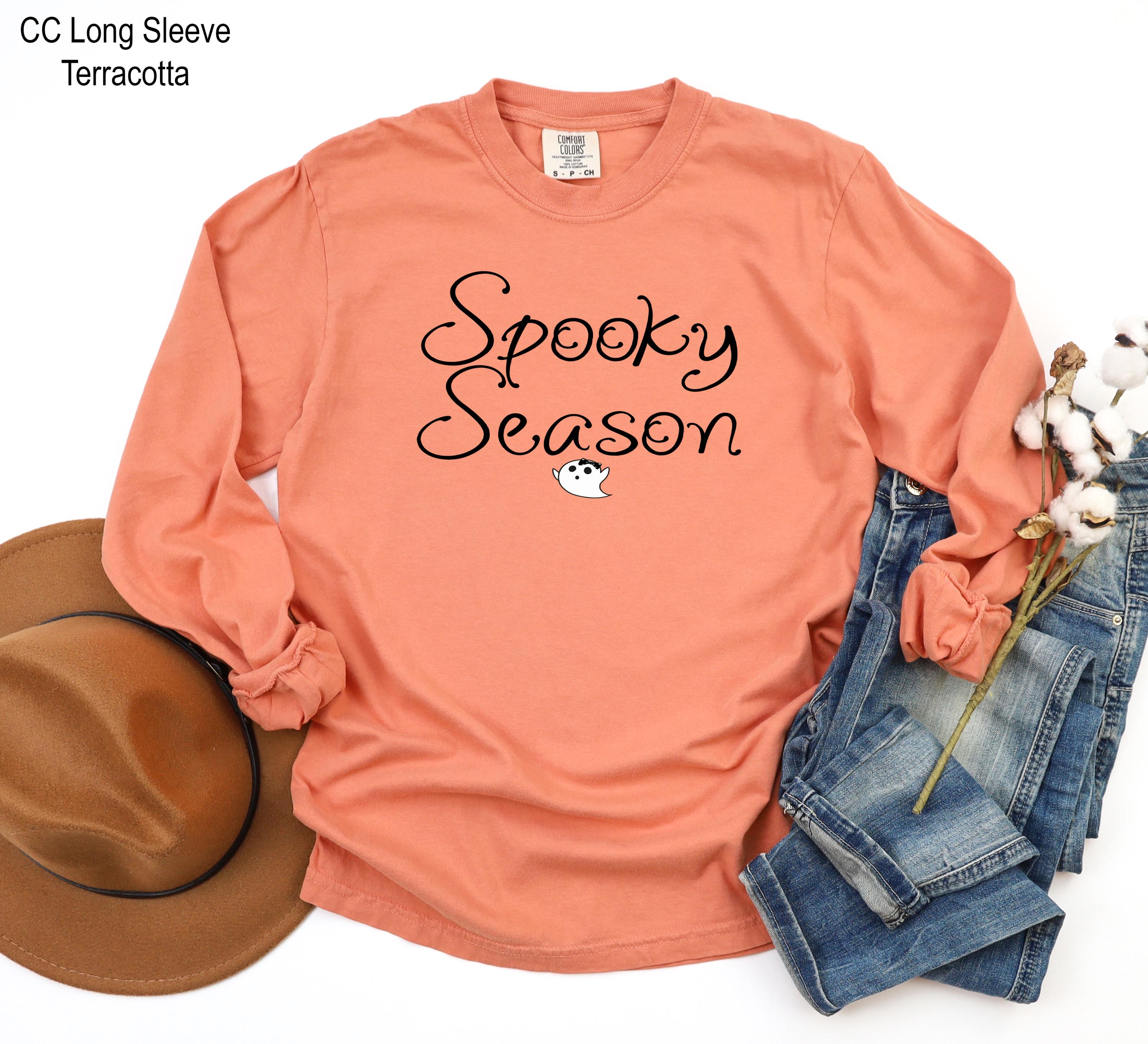 Spooky Season Sweatshirt, Spooky Halloween Shirt, Womens Halloween Shirt, Spooky Fall Shirt, Cute Ghost Halloween Sweatshirt, Ghost Shirt