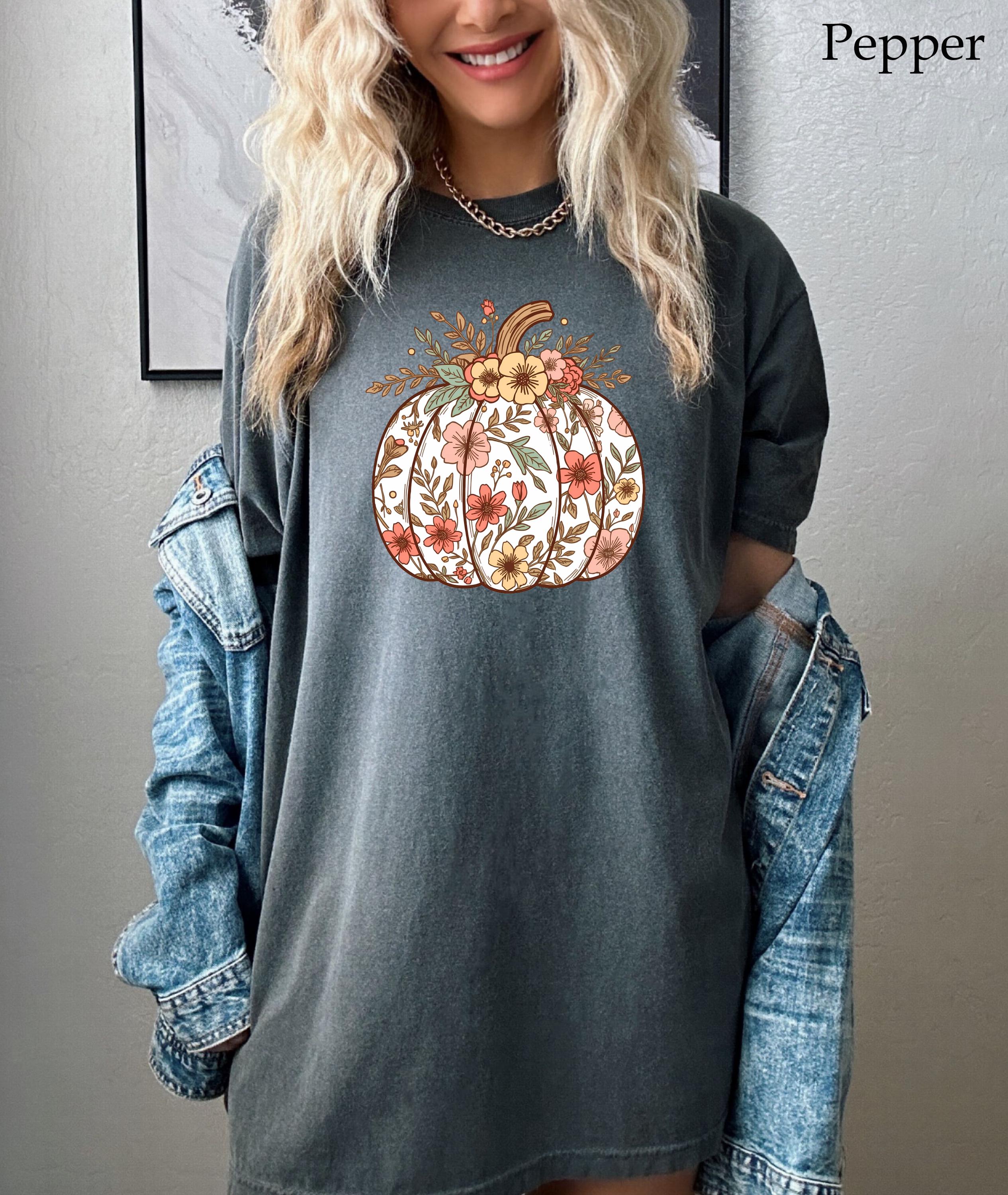 Fall Season Floral Pumpkin Shirt,Cozy Thanksgiving Autumn T-Shirt,Flower Pumpkin Shirt, Halloween Pumpkin Shirt, Floral Pumpkin Season Tee