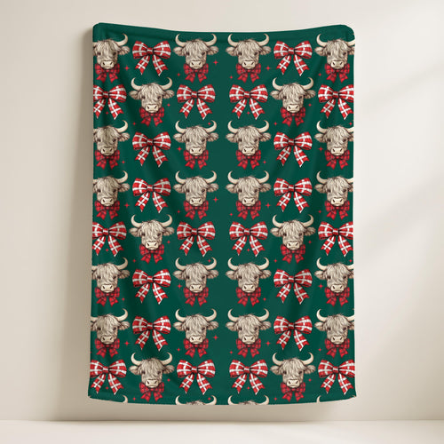 Christmas Highland Cow Blanket, Farmhouse Holiday Decor, Cows Lover Gift,Western Christmas Throw,Christmas Mooey Coquette Bow Fleeze Blanket