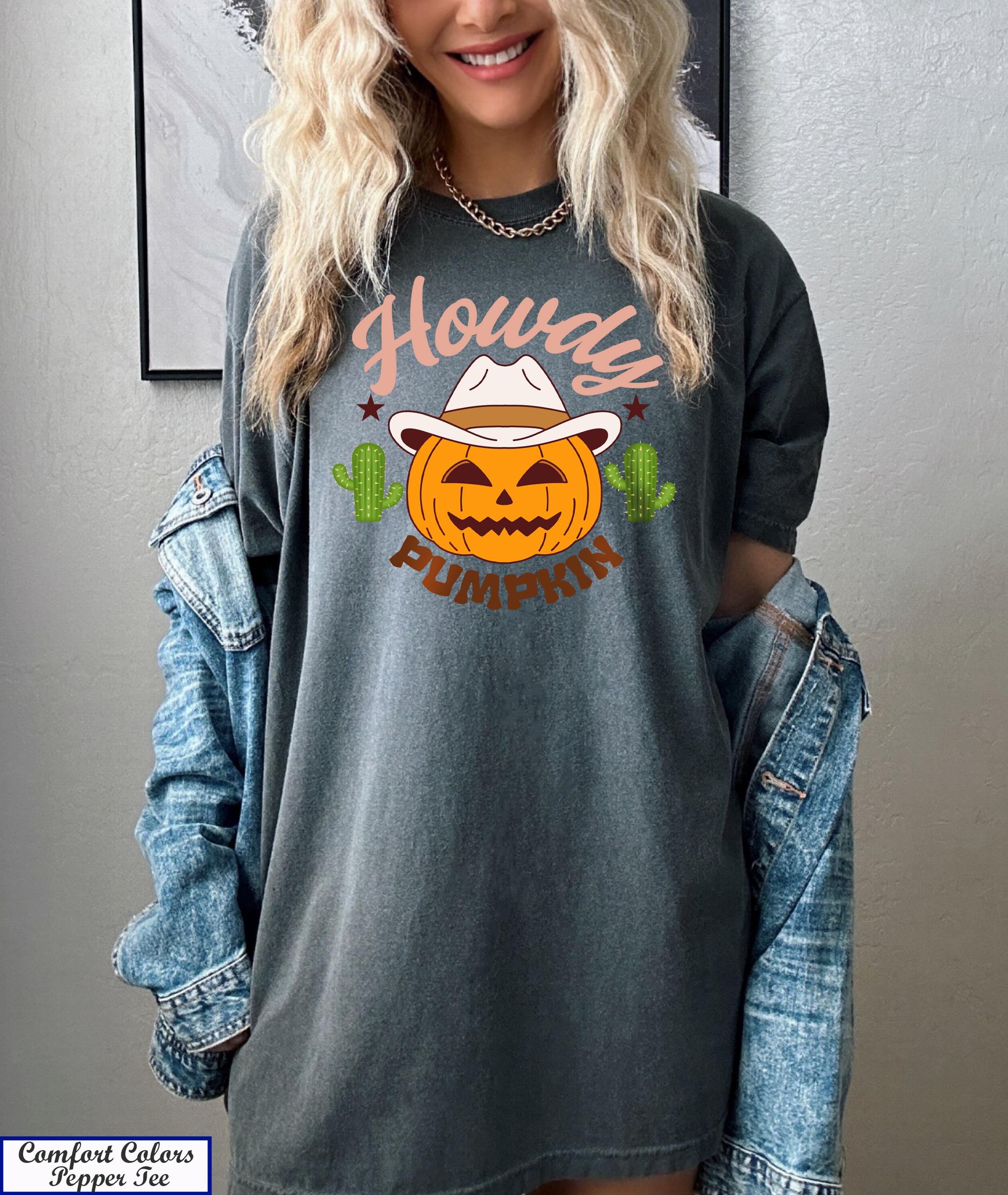 Howdy Pumpkin Shirt,Thanksgiving Tshirt,Country Howdy Shirt, Western Shirt,Fall Shirt, Spooky Season Shirt, Cute Halloween Pumpkin Shirt