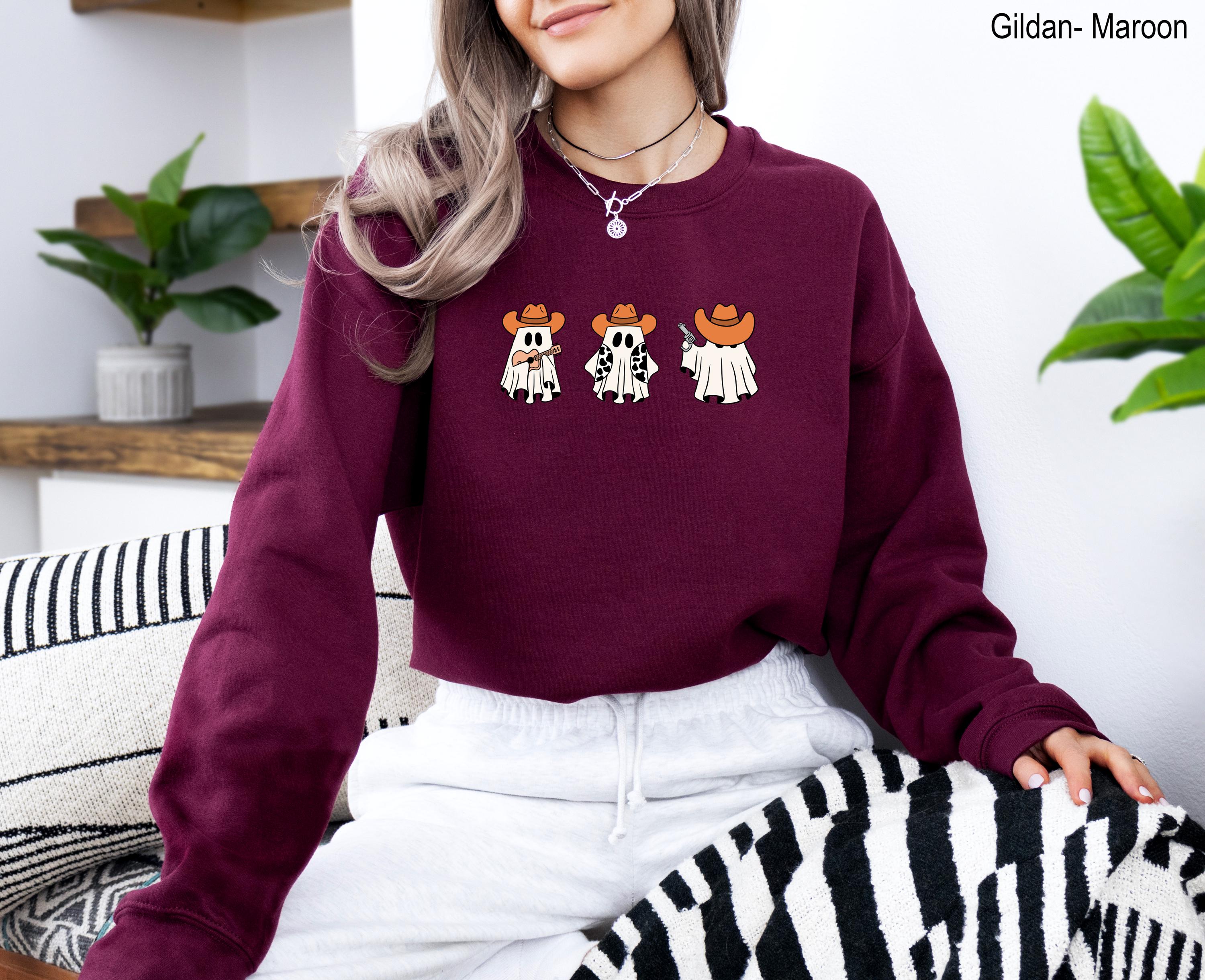 Howdy Ghost Sweatshirt, Ghost Cowboys Sweatshirt, Howdy Fall Shirt, Cute Halloween Sweatshirt, Trendy Fall Shirt, Western Halloween Shirt