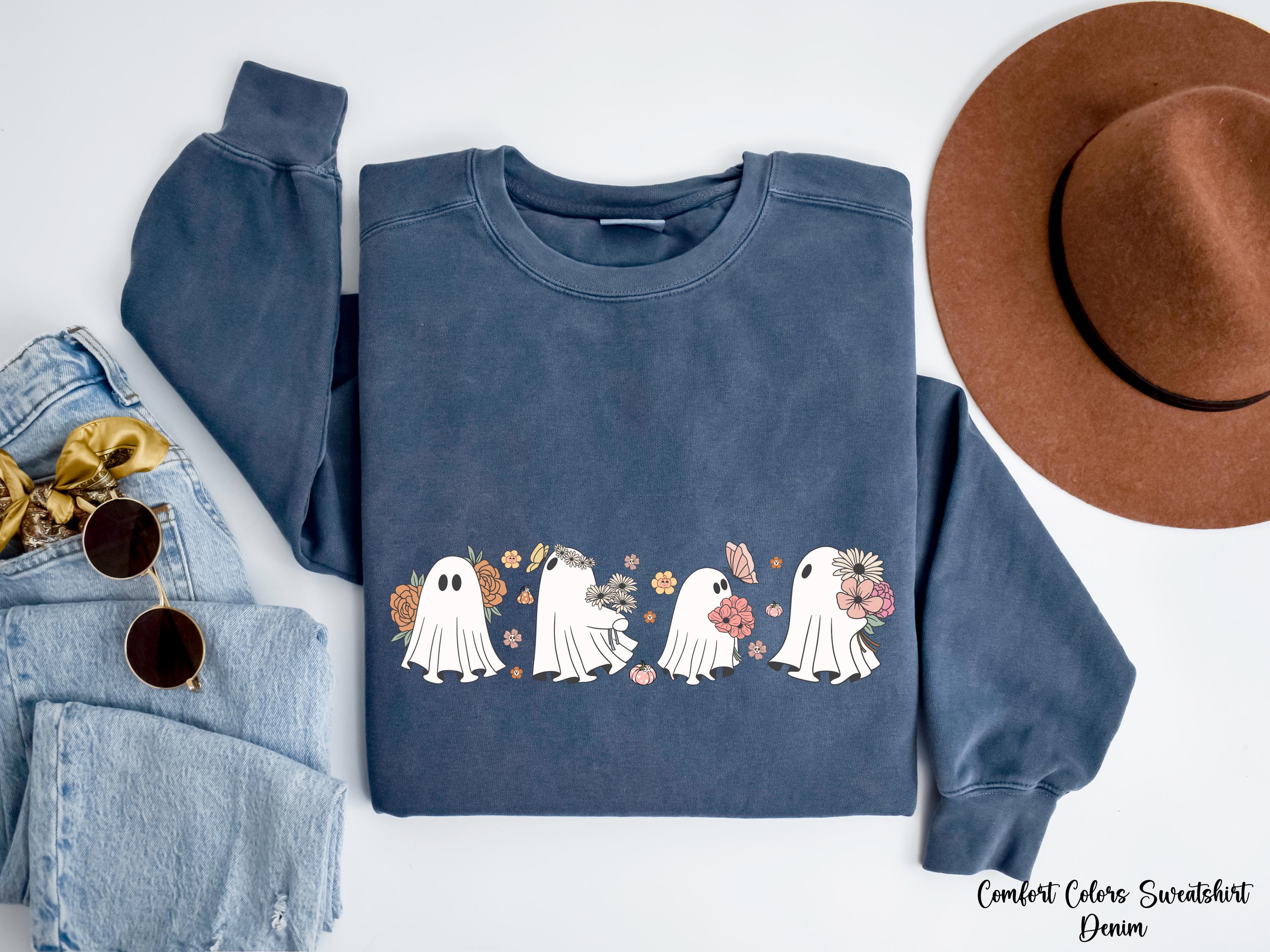 Halloween Cute Ghost Sweatshirt, Halloween Party Shirt, Fall Sweatshirt For Women, Spooky Season Sweatshirt, Pumpkin Shirt, Halloween Gift