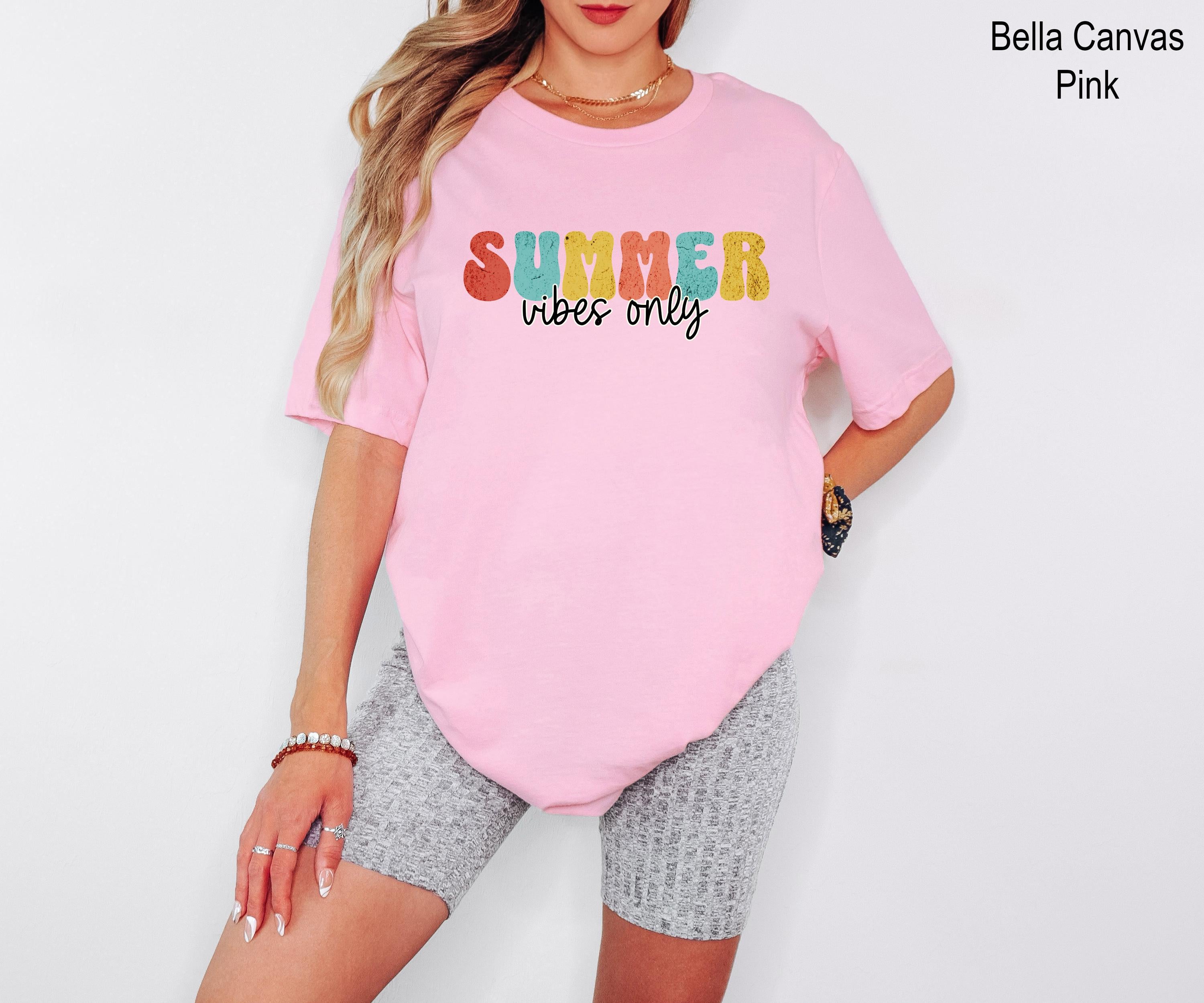 Cute Summer Vibes Only T-Shirt, Summer Vacation Tee,  Fun Summer Shirt, Retro Vacation Shirts, Hello Summer Tee, Beach Vacation Shirts
