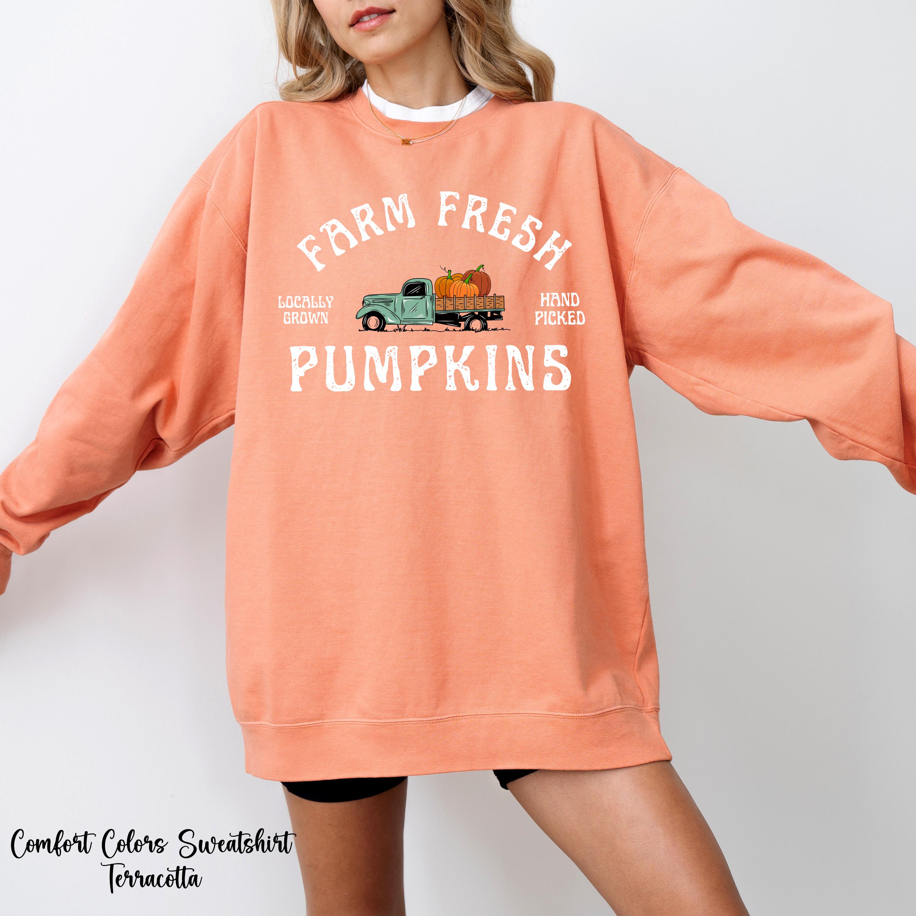 Farm Fresh Pumpkins Sweatshirt, Thanksgiving Day Shirt, Fall Graphic Tee, Autumn Shirt, Pumpkin Lover Sweater, Fall Crewneck Sweatshirt