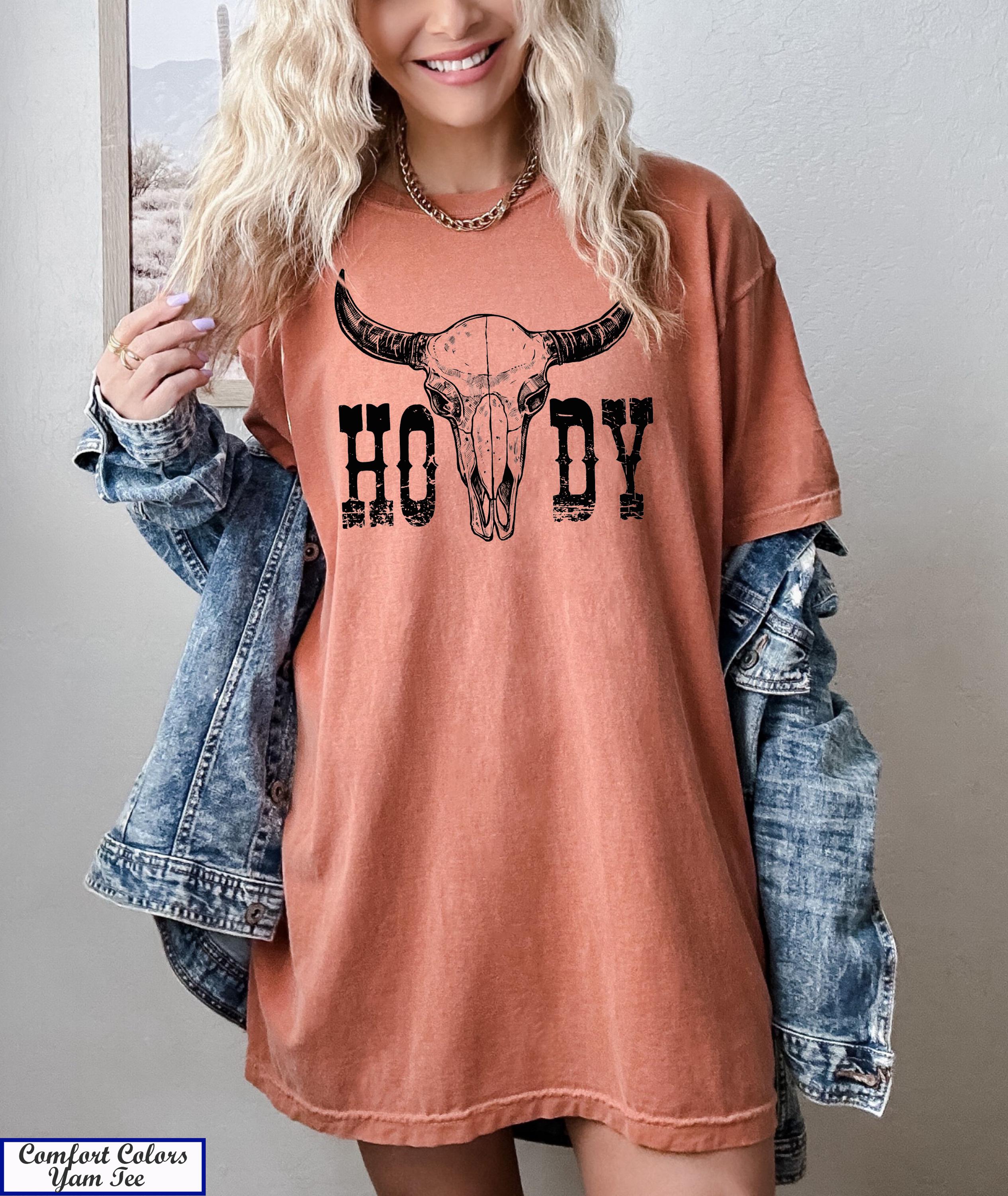 Howdy Shirt, Western Shirt, Wild West Shirt,Cowboy Tee,Cowgirl Shirt,Country Girl Shirt,Boho Chic Shirt,Vintage Bull Skull Shirt,Cowgirl Tee
