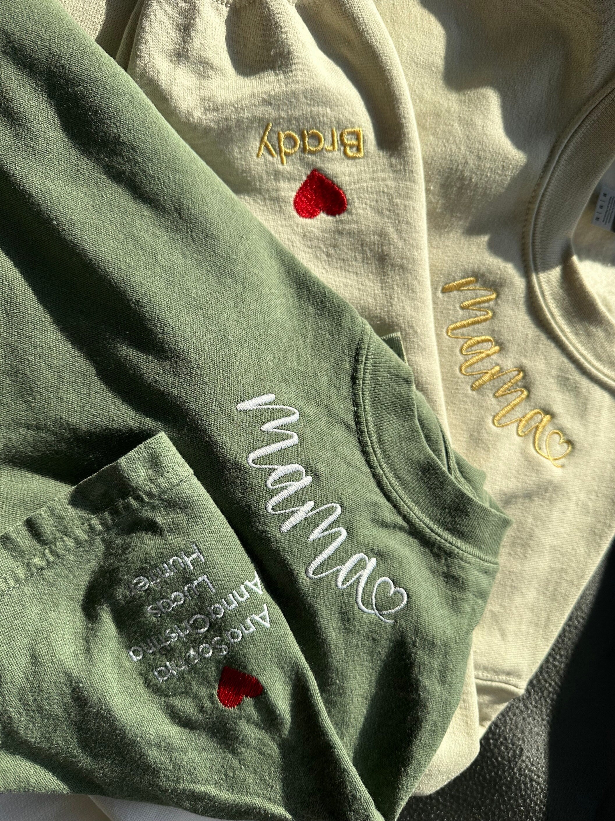 Custom Mama Shirt with Children Name on Sleeve, Mama shirt, Custom Name Shirt, Grandma Shirt, Mother's Day Gift, Mom Shirt, Gift For Mom
