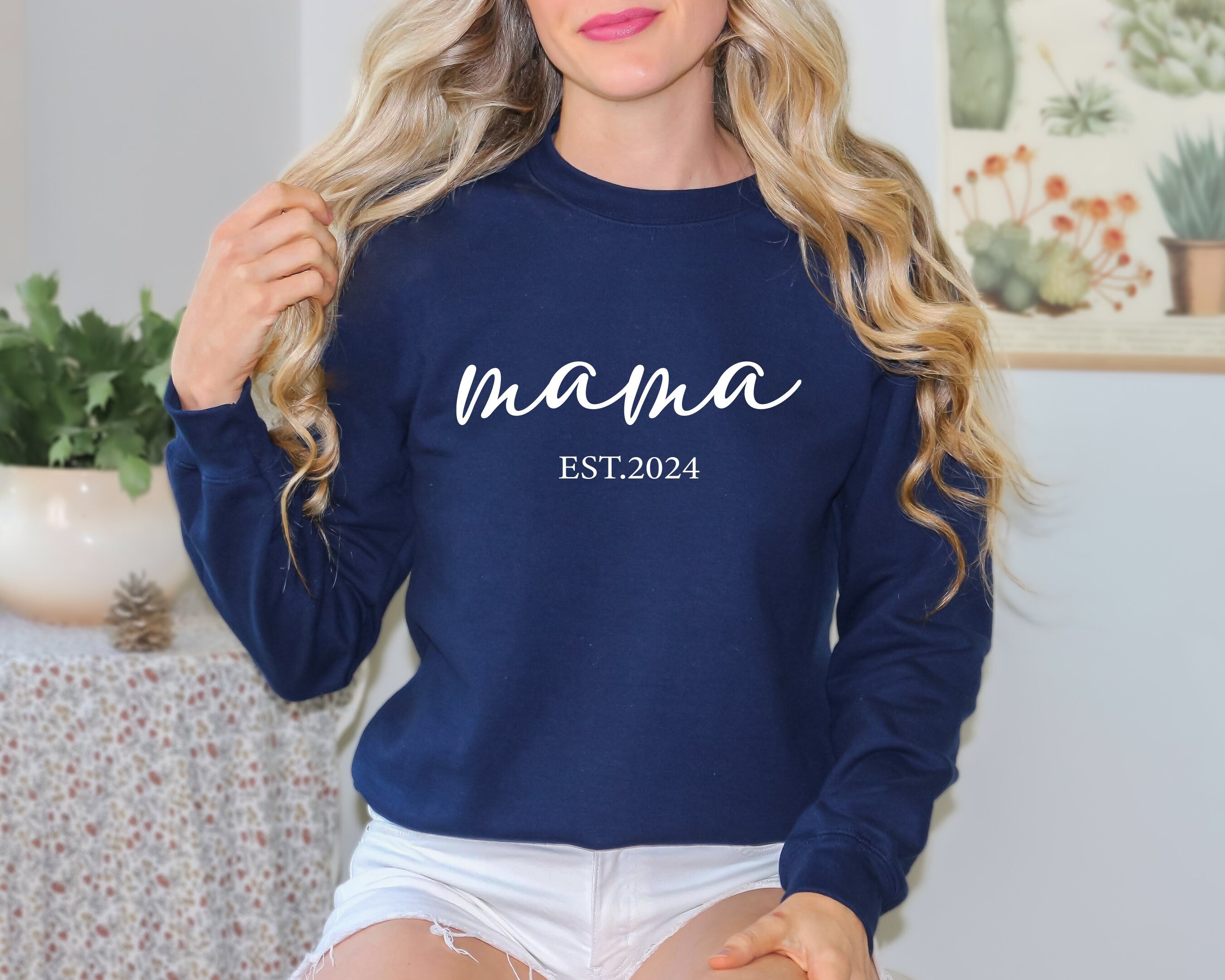 Custom Date Sweatshirt, Mothers Day, Gift for Mom, Mom Sweatshirt, Mom Crewneck, Custom Text Sweatshirt, Vintage Sweatshirt, Saying Sweaters