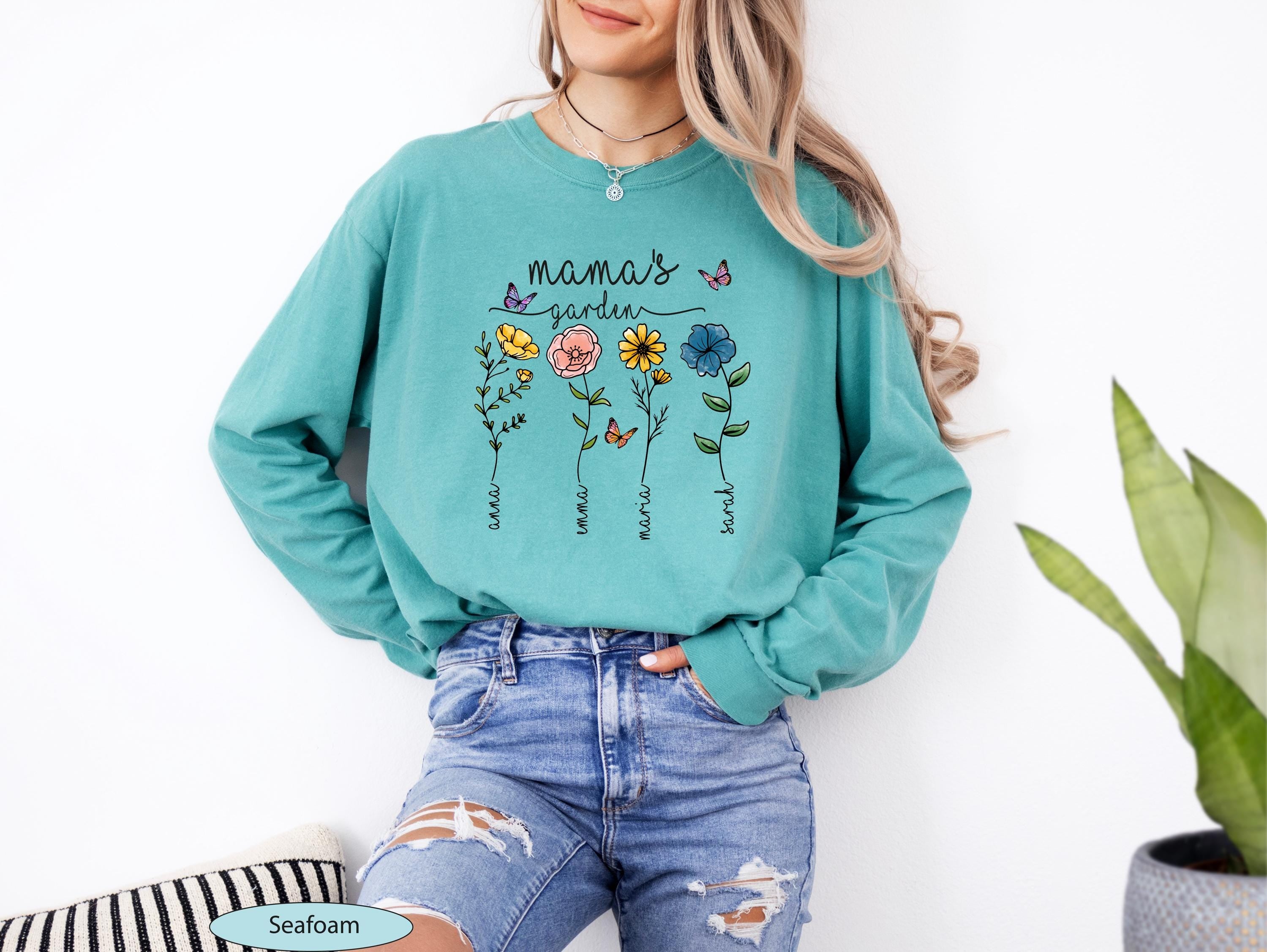 Custom Mama’s Garden Birth Flower Long Sleeve Tshirt, Personalized Mom Shirt, Custom Floral Mom Long Sleeve with Kids Name, Grandma Gift