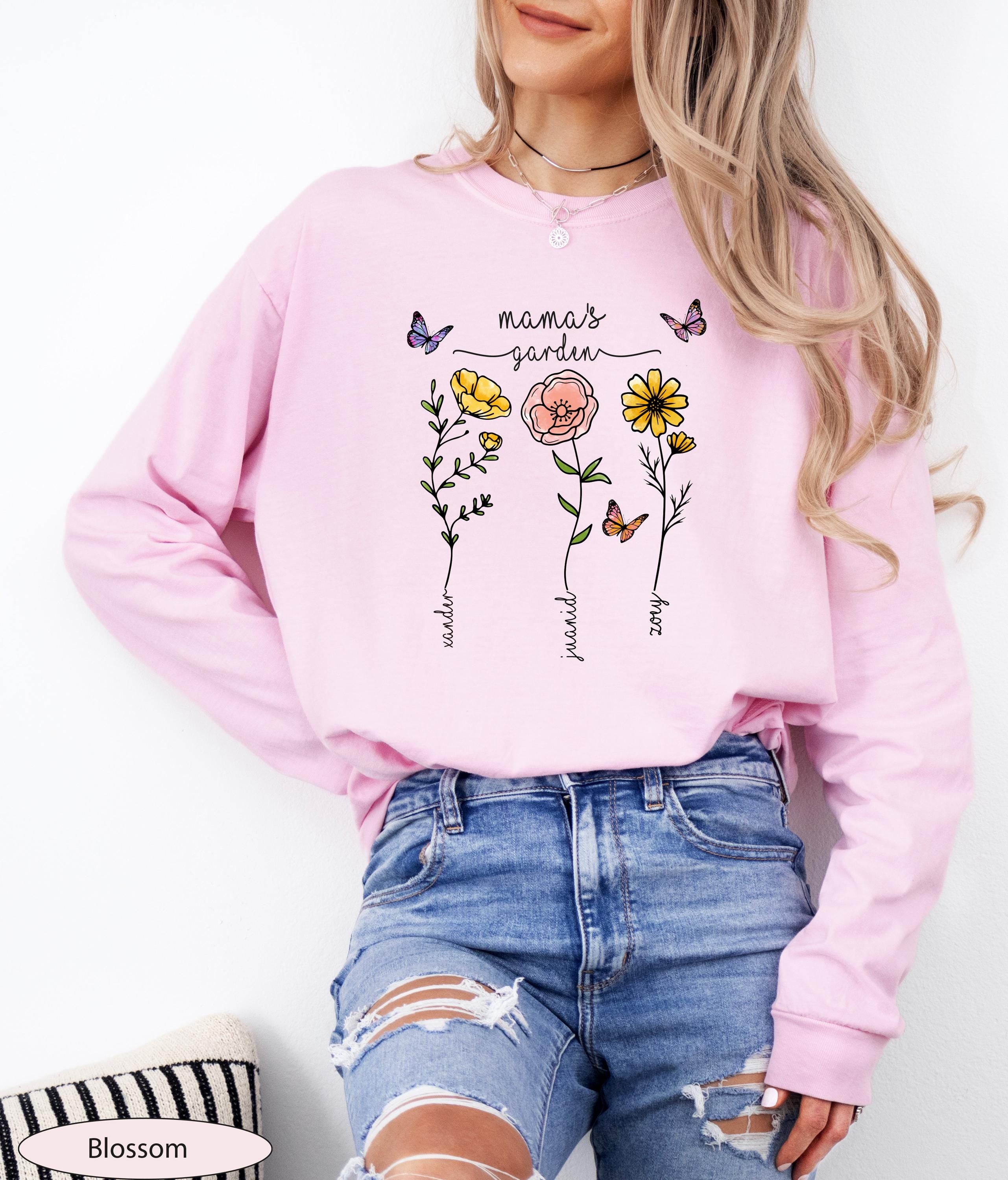 Custom Mama’s Garden Birth Flower Long Sleeve Tshirt, Personalized Mom Shirt, Custom Floral Mom Long Sleeve with Kids Name, Grandma Gift