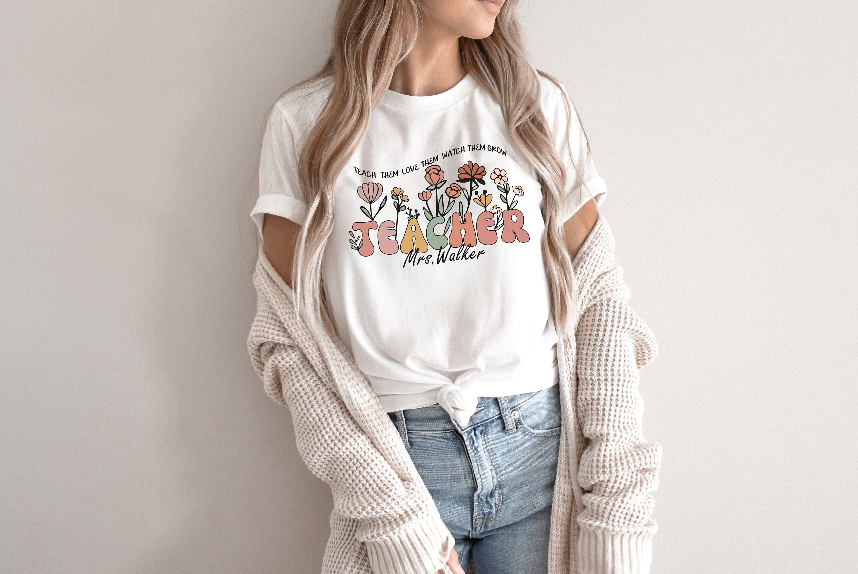 Customized Floral Teacher Shirt, Back to School Teacher Shirt, Personalized Teacher Mrs Name Shirt, Kindergarten Teacher Tee, Teacher Gift