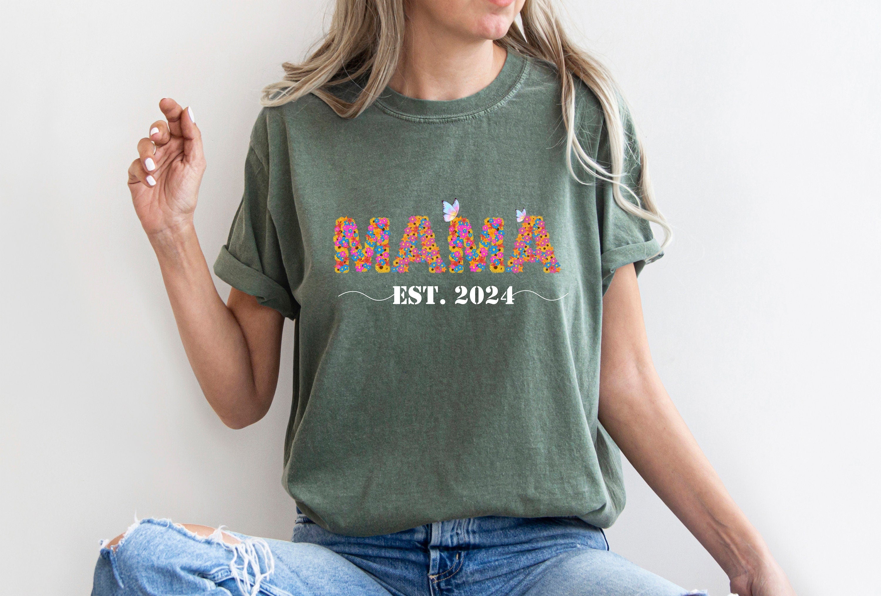 Custom Mama Shirt, Mama Est 2024 Shirt, Mothers Day,Flowers Mama Shirt, Mama Shirt, Gifts For Sisters, Baby Shower Shirt, New Mom 2024 Shirt