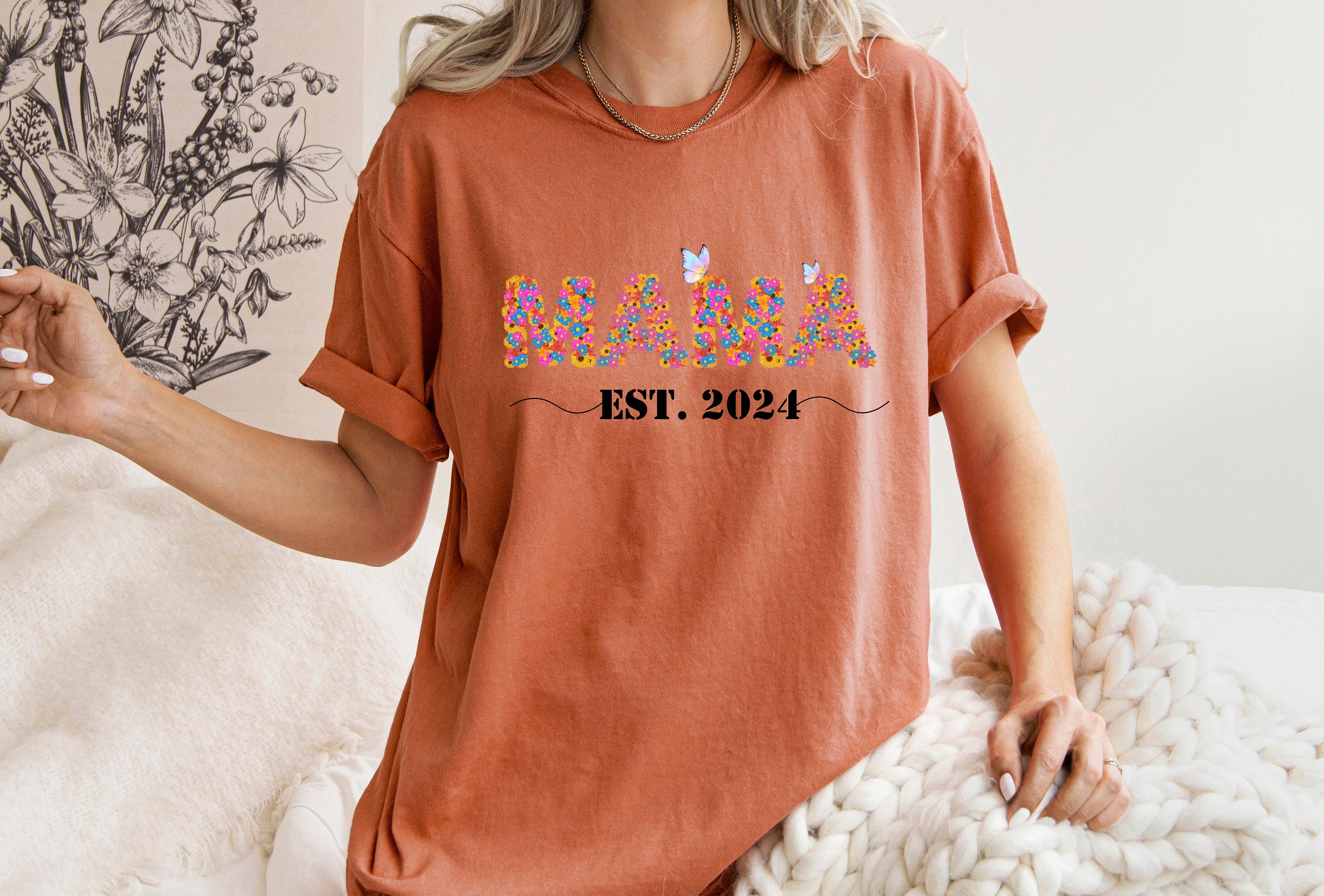 Custom Mama Shirt, Mama Est 2024 Shirt, Mothers Day,Flowers Mama Shirt, Mama Shirt, Gifts For Sisters, Baby Shower Shirt, New Mom 2024 Shirt