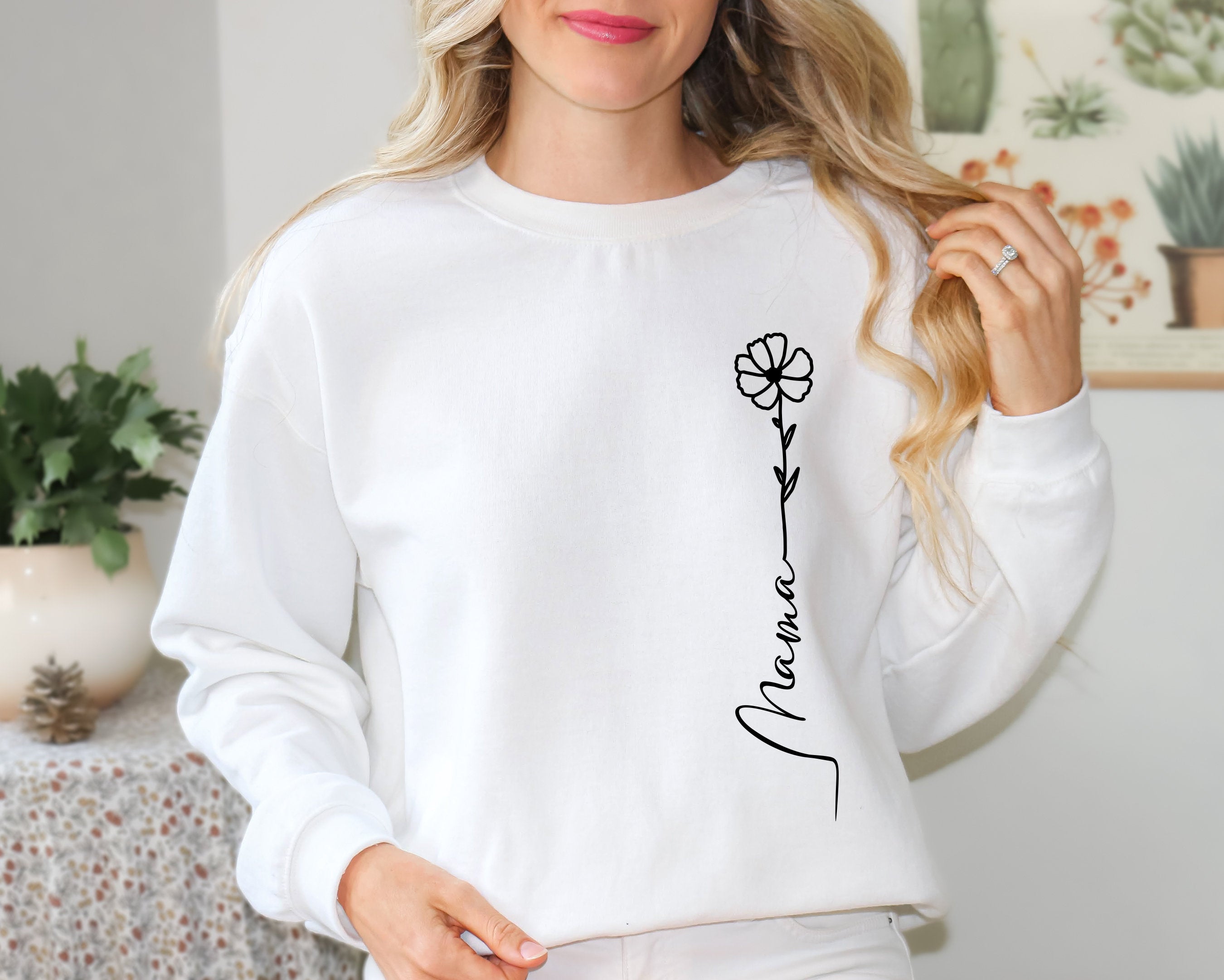 Mama Flower Sweatshirt, Mother Day, Mom Gifts, Mothers Day shirt, Mama Sweatshirt, Wildflower Sweatshirt, Cute Mom Sweatshirt
