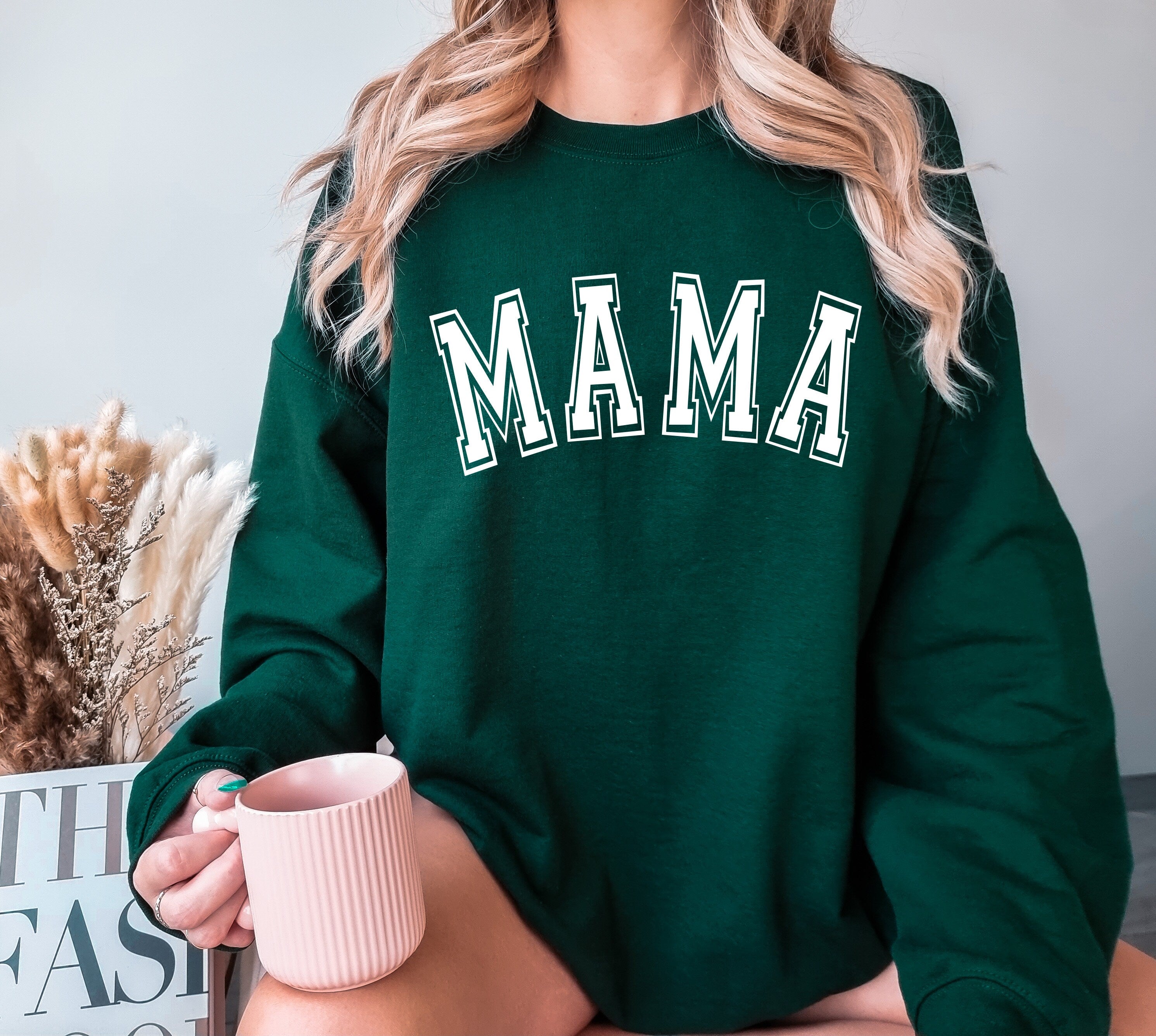Mama Sweatshirt, Mothers Day Sweatshirt, Mama T-shirt, Retro Boho Mama Shirt, Gift for Mom, Baby Shower Gift, Mom Shirt, Shirt for Mom