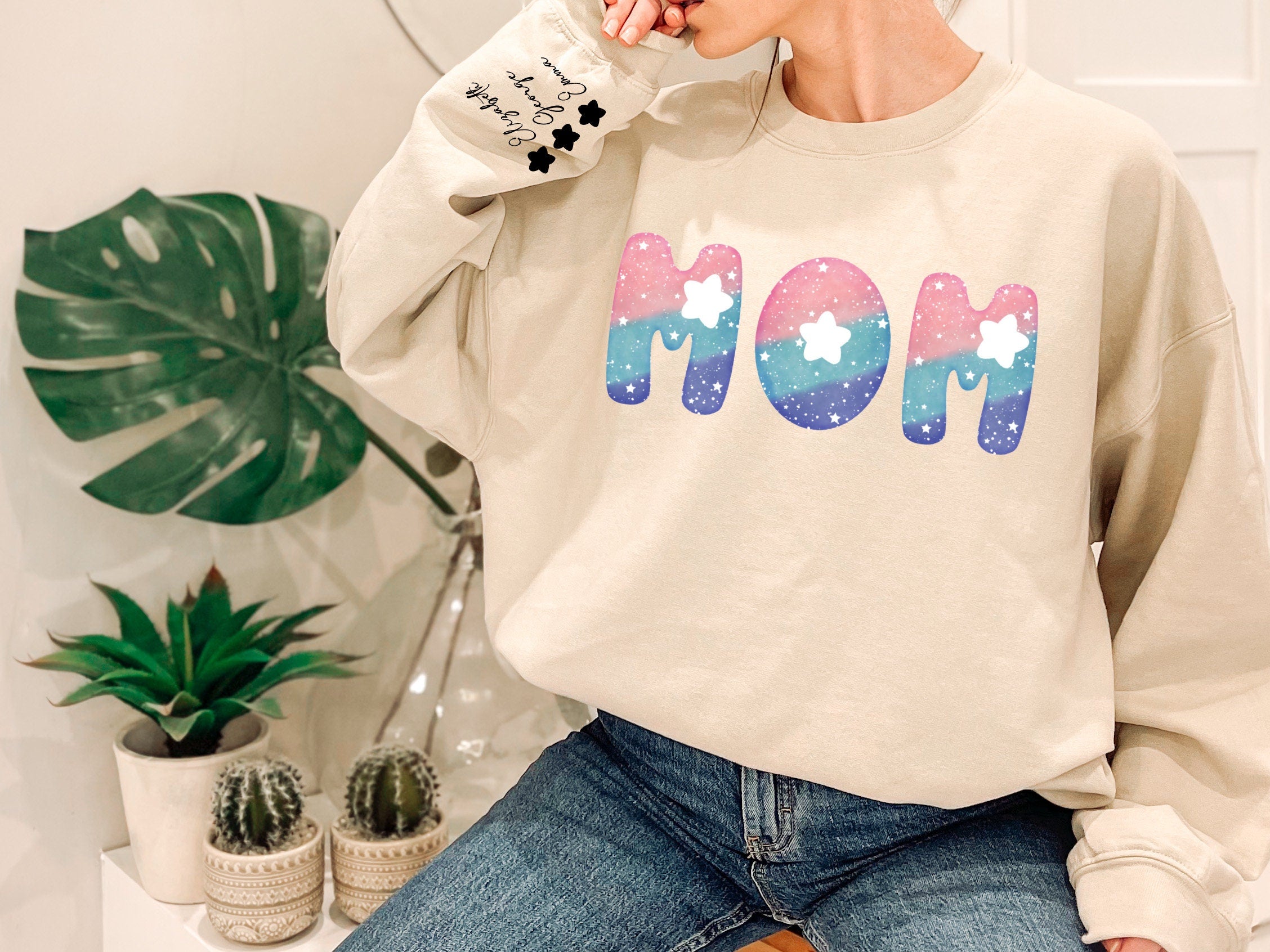 Custom Mama Sweatshirt, Mothers Day, Cute Mama Shirt, Personalized Mama Shirt, Custom Mama Shirt, Gift for Mom, Mama Sweatshirt,Trendy Shirt