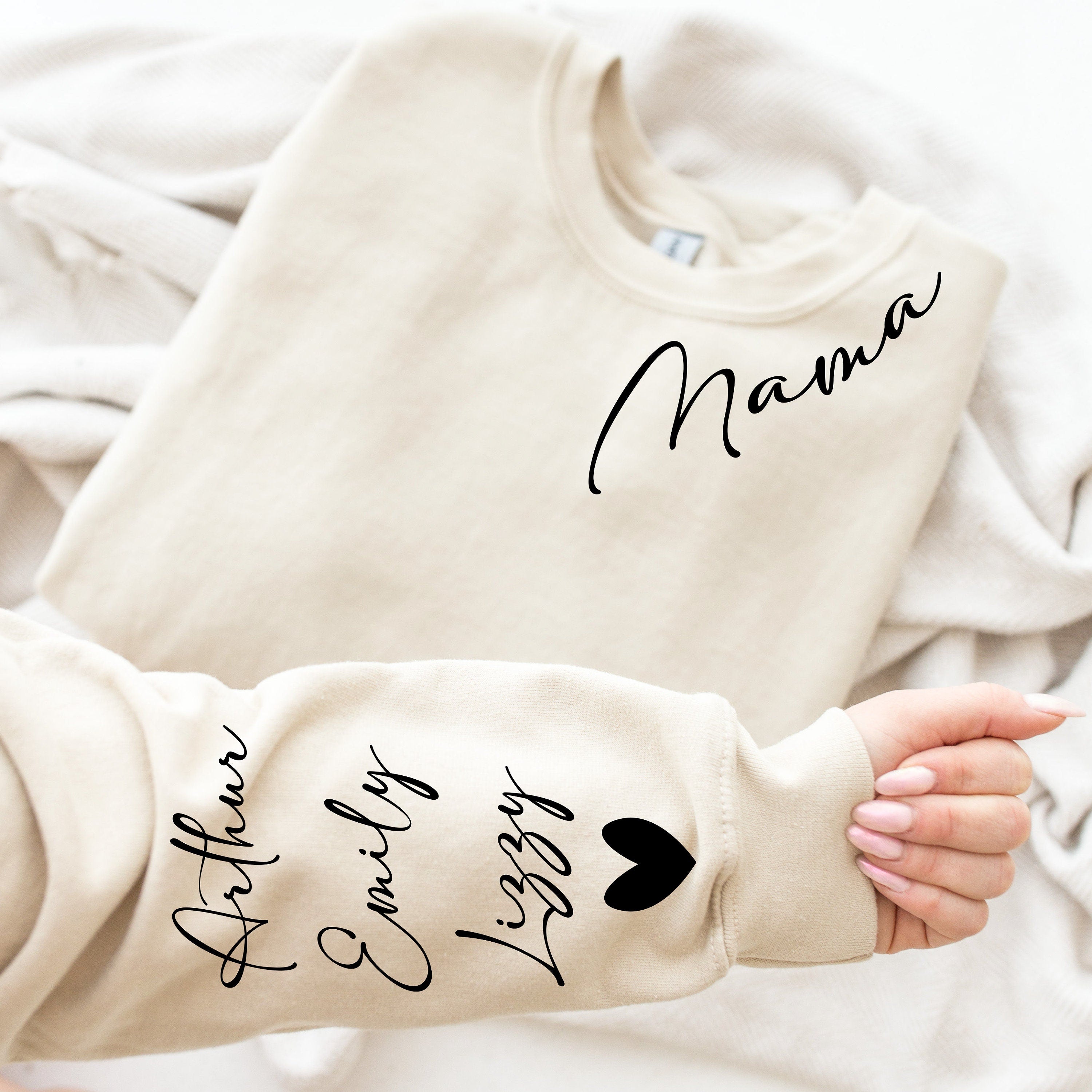 Custom Mama Sweatshirt, Mothers Day, Mama Shirt, Personalized Mama Shirt, Custom Mama Shirt, Gift for Mom, Mom Sweatshirt