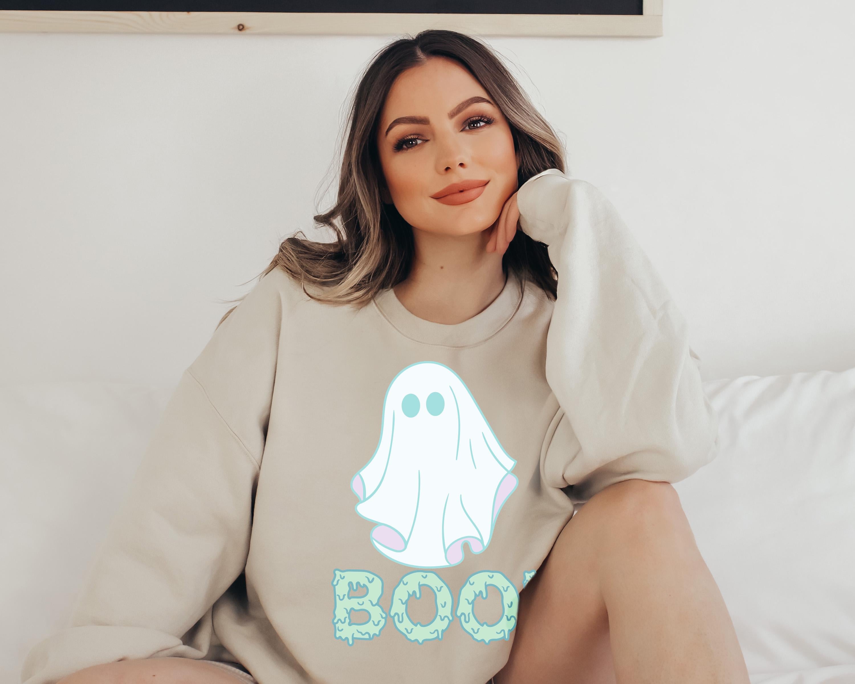 Halloween boo ghost Sweatshirt , cute ghost Sweatshirt, Spooky Season sweatshirt, Halloween Gift, Halloween cute boo ghost sweatshirt