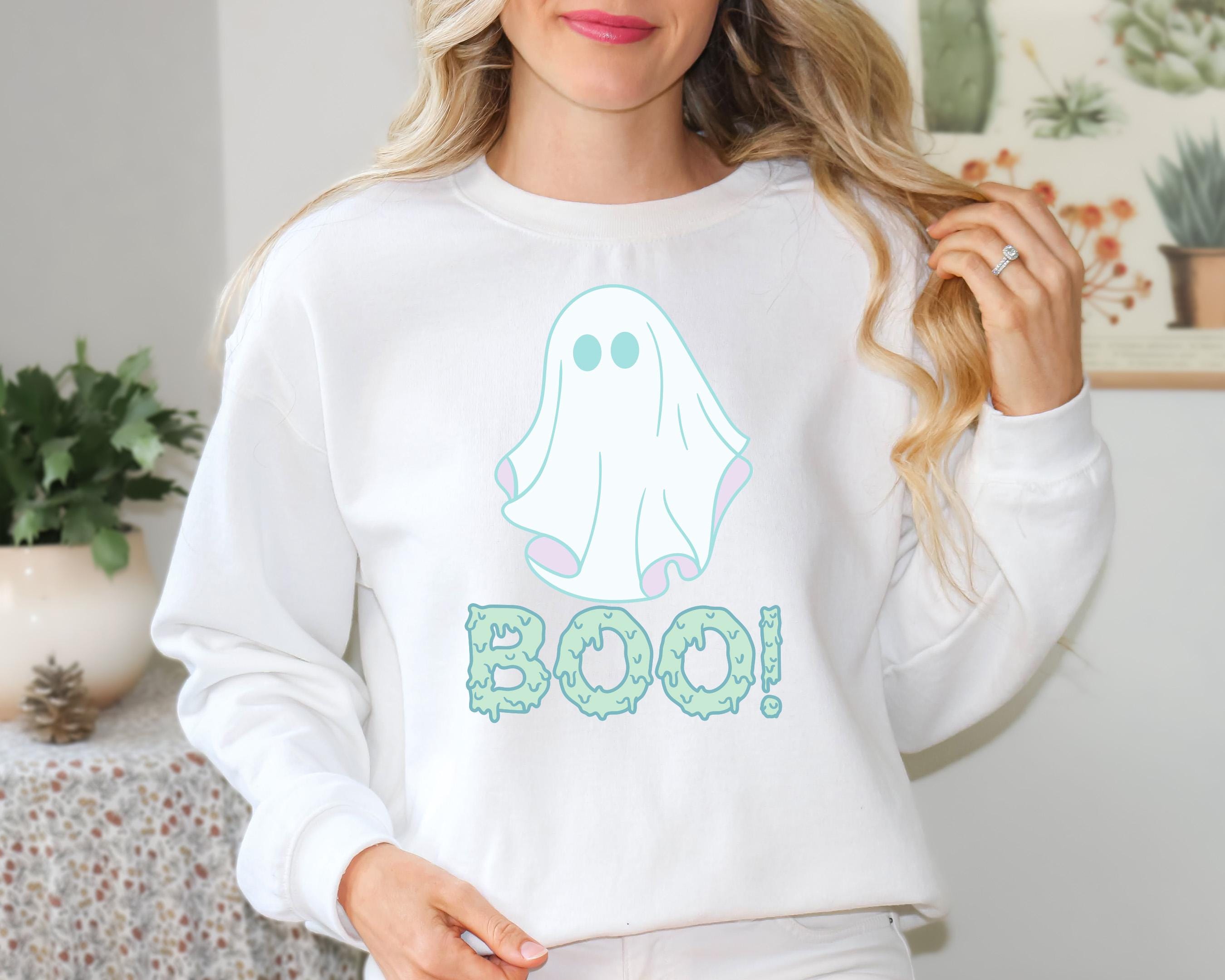 Halloween boo ghost Sweatshirt , cute ghost Sweatshirt, Spooky Season sweatshirt, Halloween Gift, Halloween cute boo ghost sweatshirt