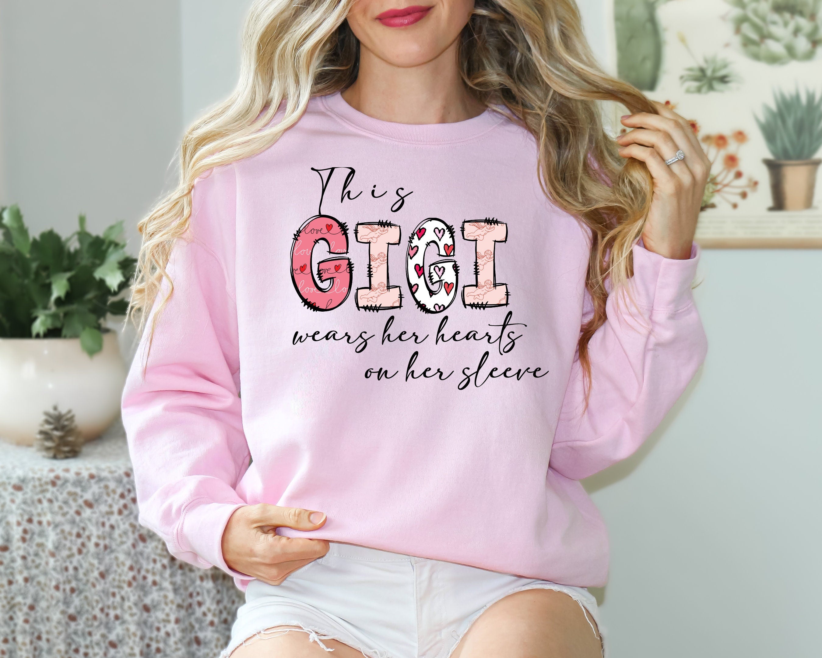 Mama Sweatshirt with Kid Name, Mama Sweatshirt For Valentine's Day Mama Valentines Day Gift, Valentines Day Gigi, Nana Sweatshirt
