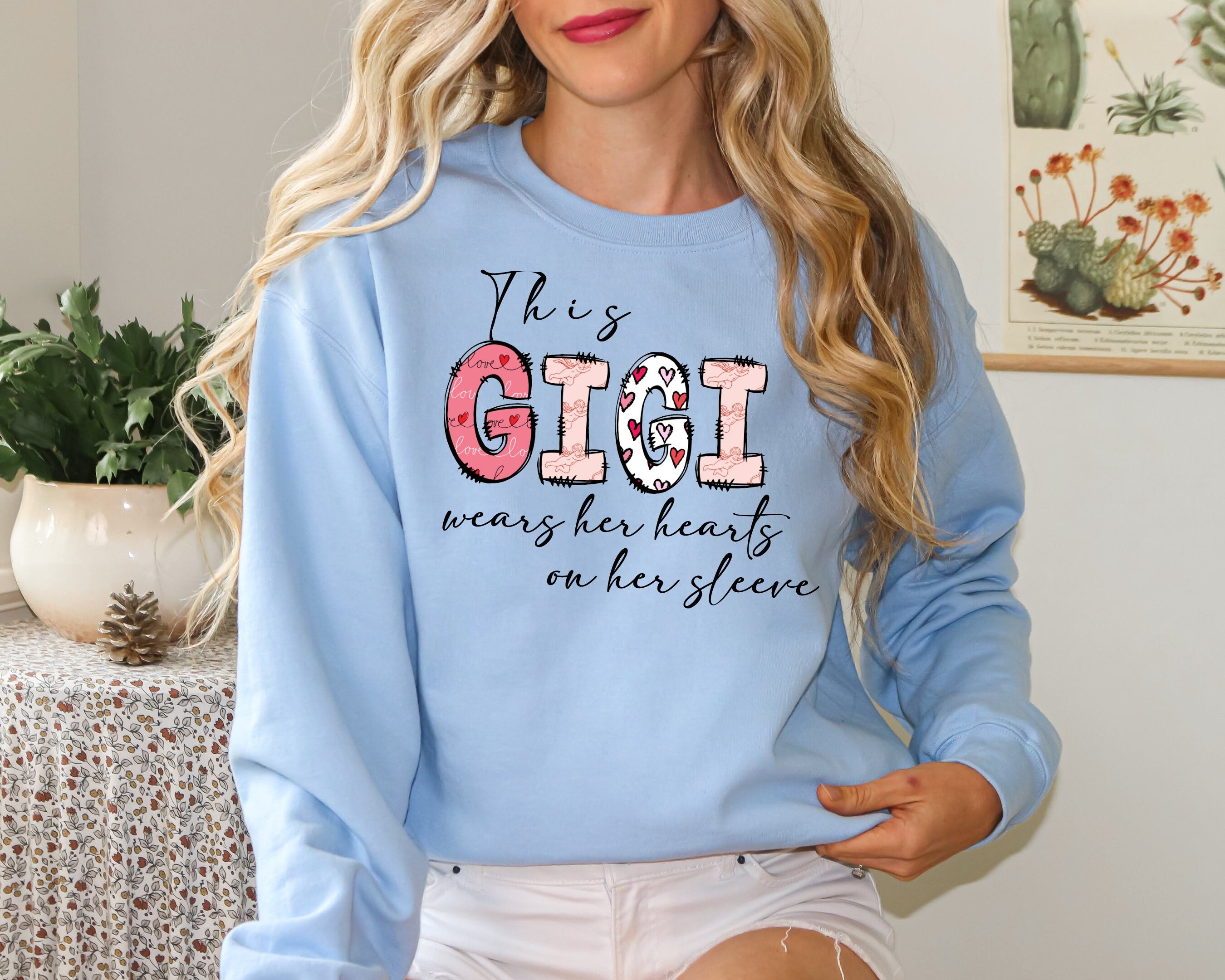 Mama Sweatshirt with Kid Name, Mama Sweatshirt For Valentine's Day Mama Valentines Day Gift, Valentines Day Gigi, Nana Sweatshirt