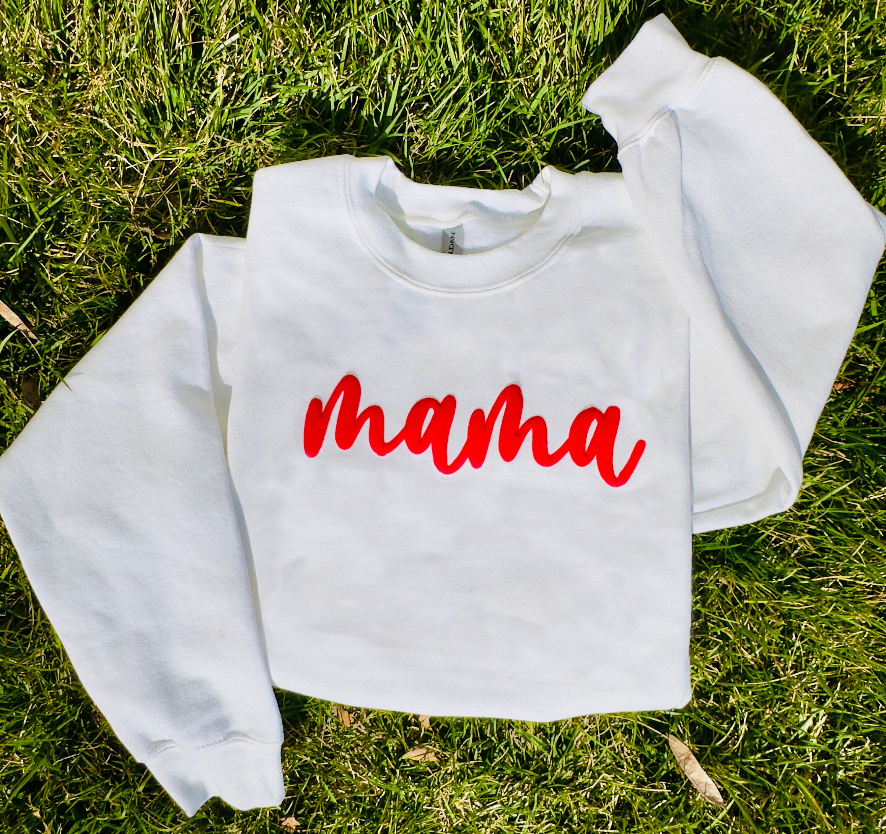 Embossed Mama Sweatshirt, Puff Print Mama Sweatshirt, Personalized Puff Sweatshirt, Mom Birthday Gift Idea, Cute Mama Shirt, New Mom Gift