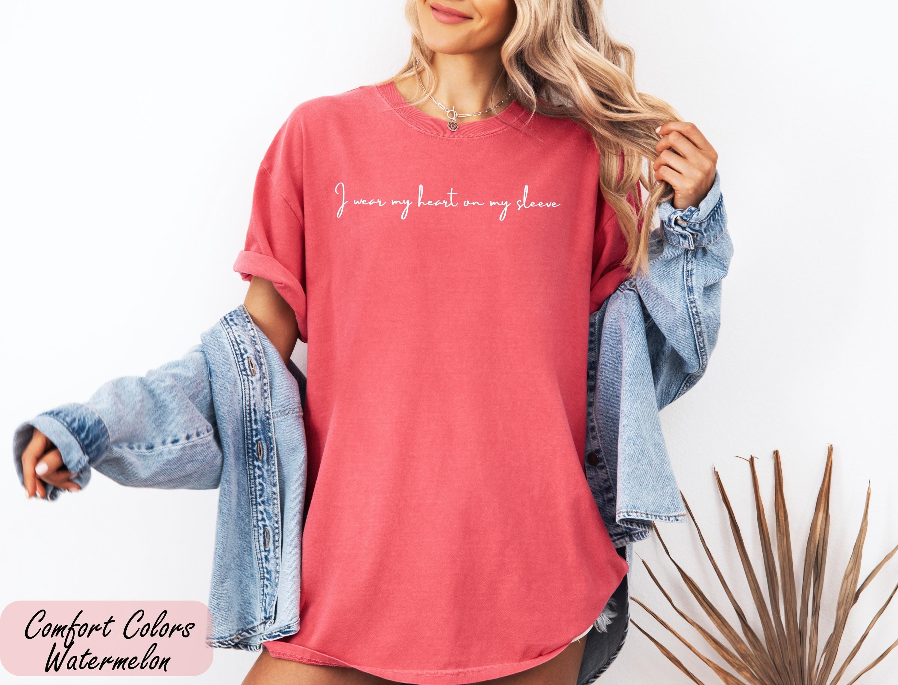 I Wear My Heart On My Sleeve Shirt, Shirt with Names On Sleeve, Mom Heart T-Shirt, Mother's Day Gift from Kids, Baby Shower Gift for Her