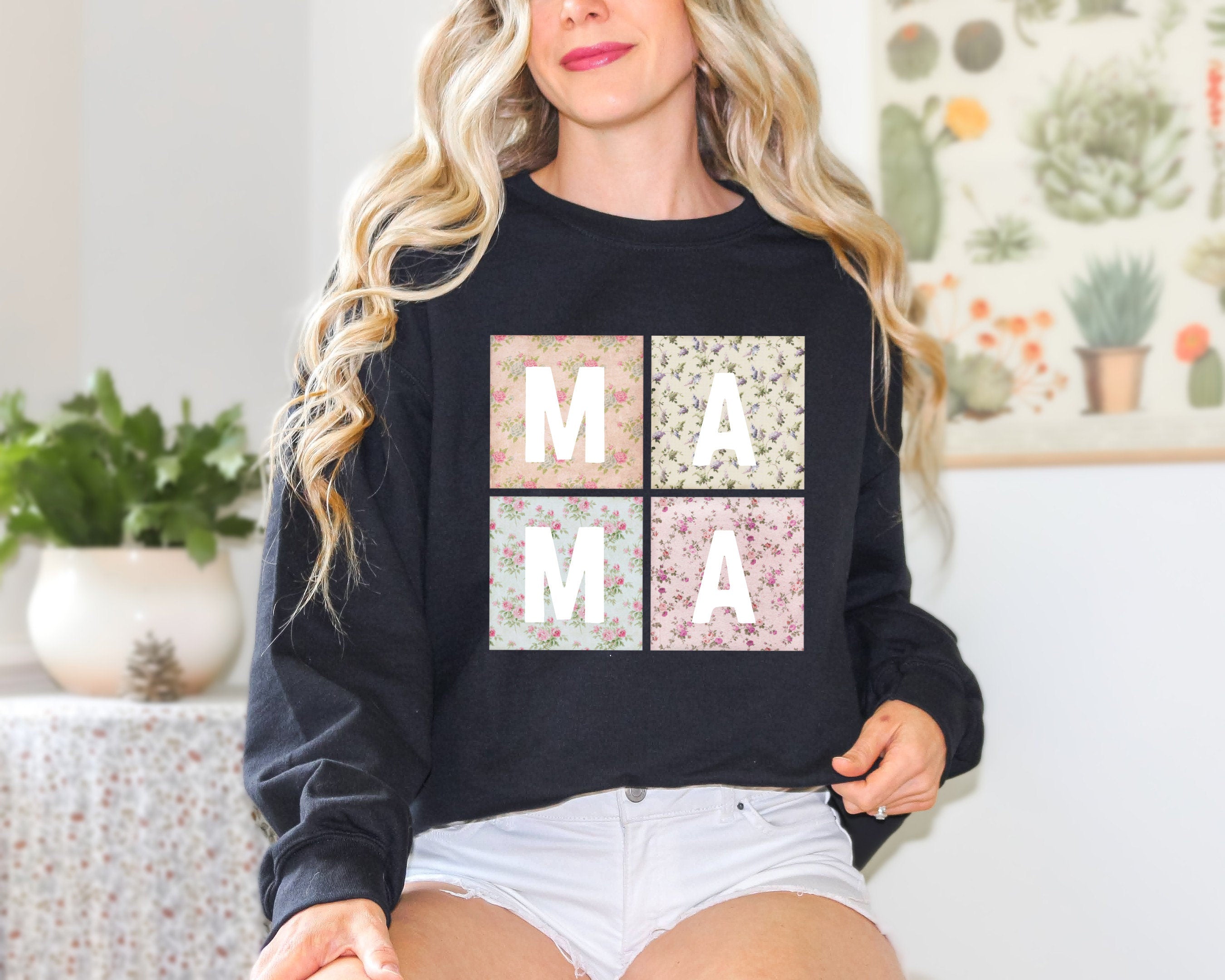 Retro Mama Shirt, Boho Mama Sweathirt, Mother's Day Gift, Minimalist Mom Shirt, Cute Mom Gift, Gift For Mom, Mama Shirt, Trendy Shirt,