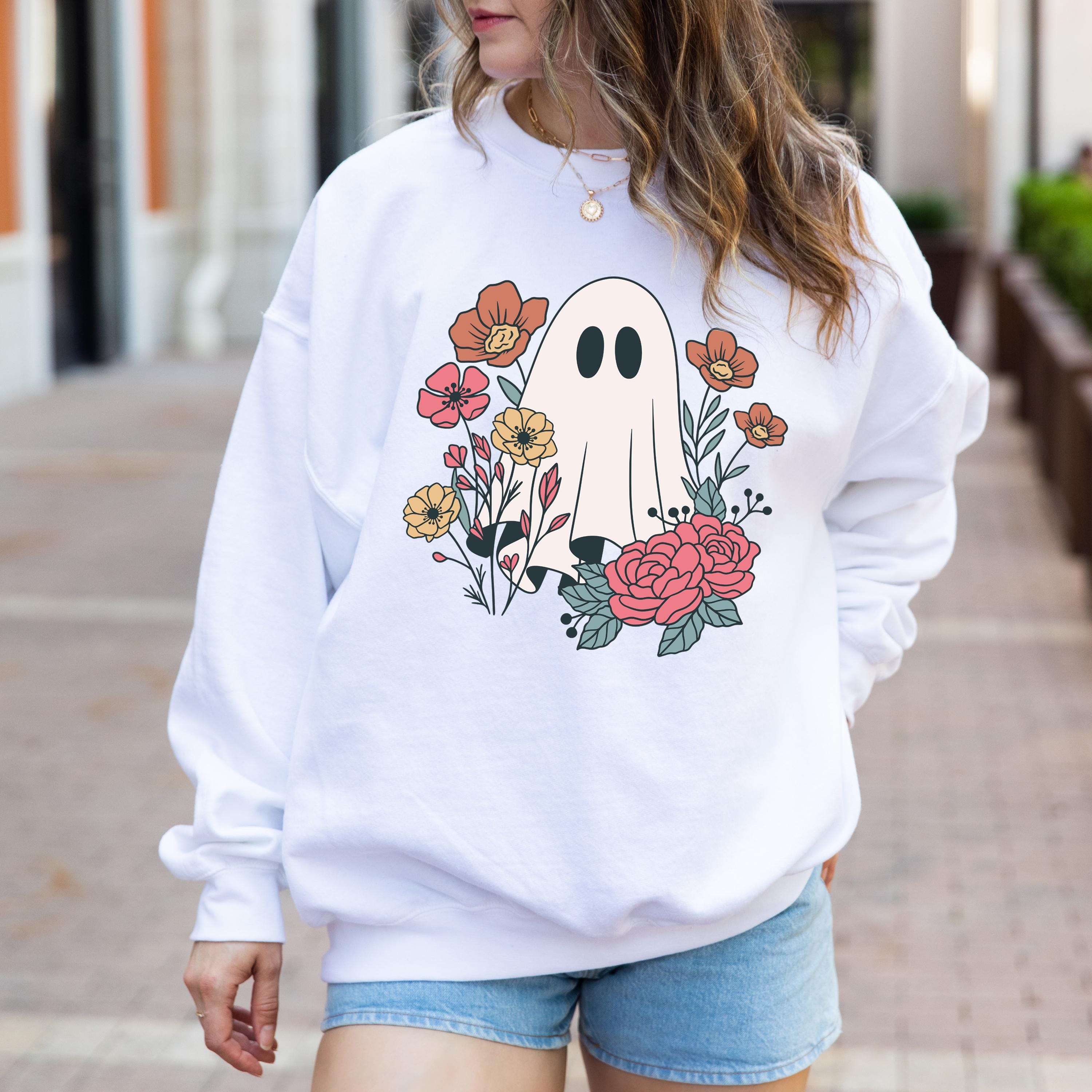 Halloween Ghost With Flowers Sweatshirt, Retro Floral Ghost, Halloween Vibes, Women's Shirt, Vintage Ghost Shirt, Fall Graphic Sweatshirt
