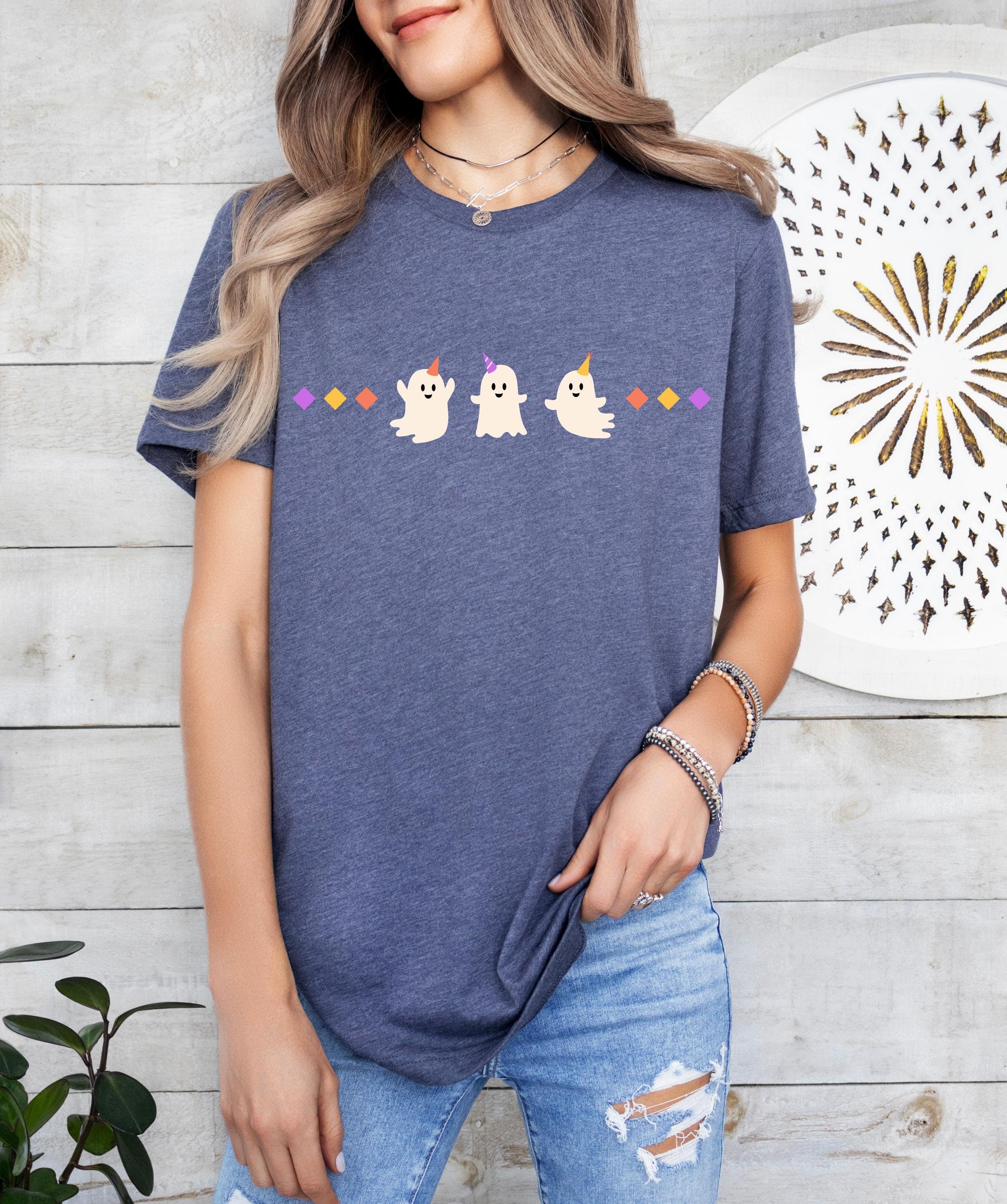 Happy halloween ghosts, Halloween ghosts shirt , Spooky Season Shirt, Fall Shirt, Halloween Gift, Halloween ghost, Cute Fall Shirt
