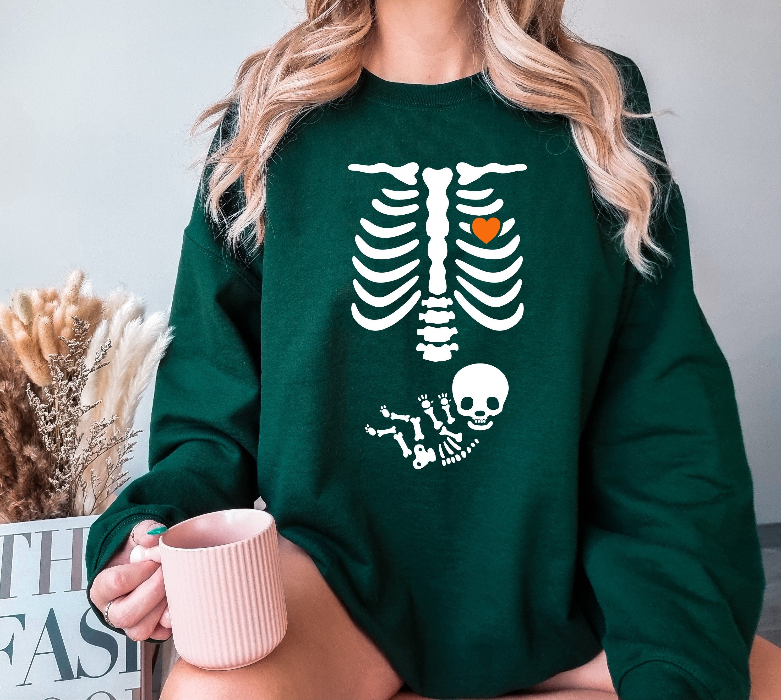 Skeleton Heart baby Sweatshirt, Skeleton Halloween Sweatshirt, Pregnant Women Sweater, Mommy to Be Sweater, Skeleton Baby Halloween Jumper