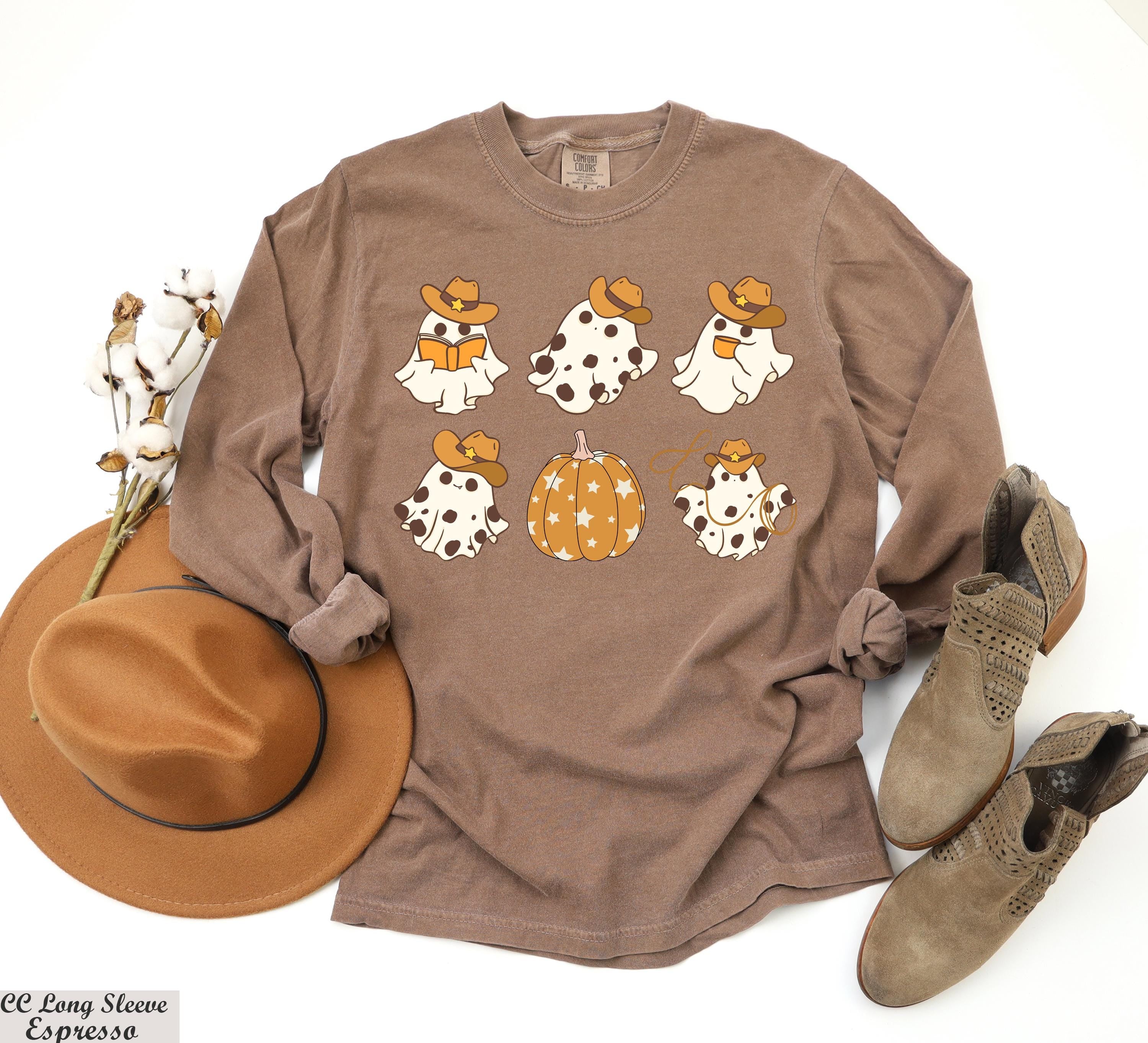 Vintage Halloween Pumpkin Spooky Season Sweatshirt,Ghost And Pumpkin Sweater,Spooky Fall Reading Ghost Sweatshirt,Halloween Party Sweater