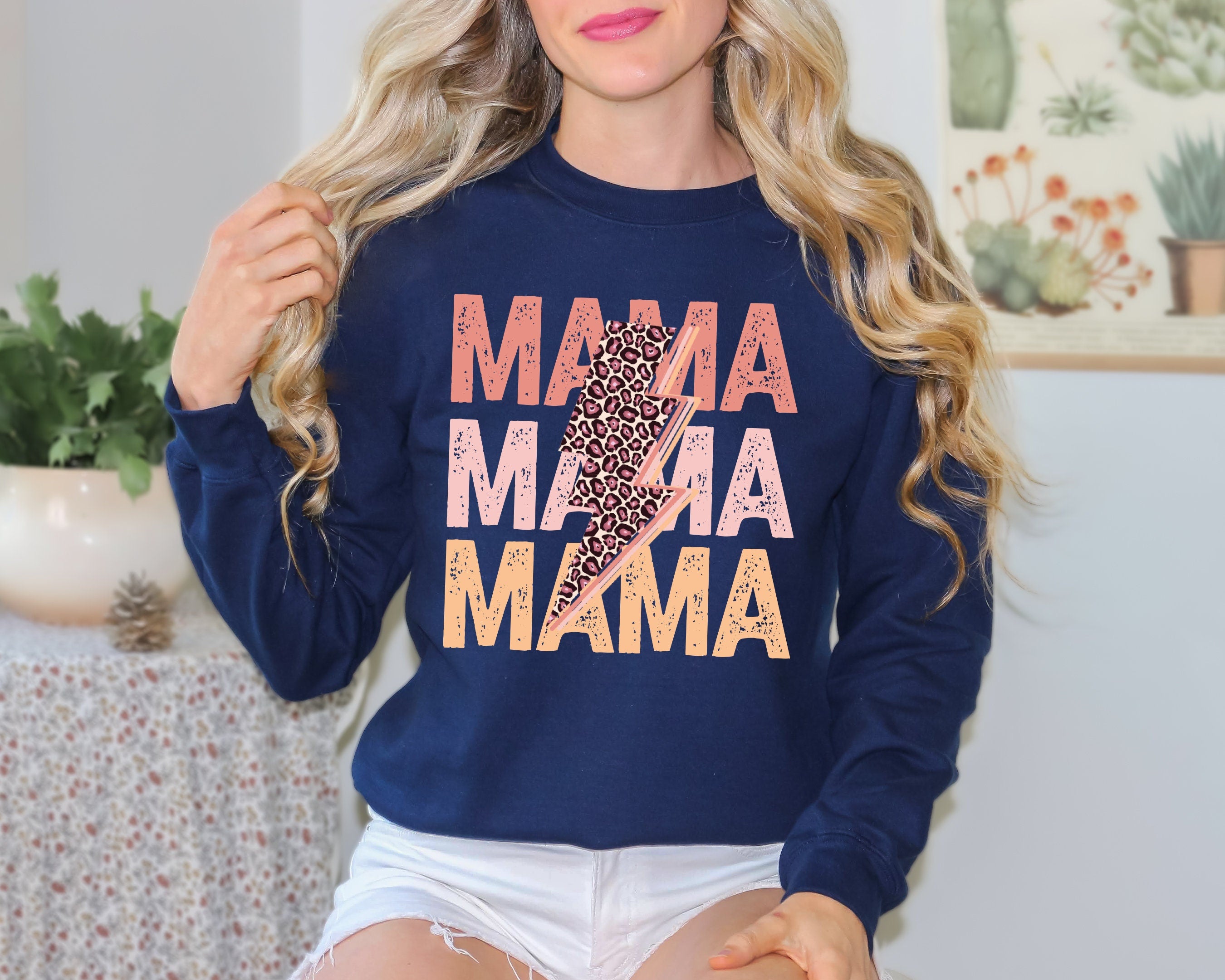 Retro Mama Sweatshirt, Leopard Mama Shirt, Mom Life Shirt,Girl Mama Shirt, Motherhood Shirt,,Mothers Day Gift Cute Mom Shirt,Mama T-shirt