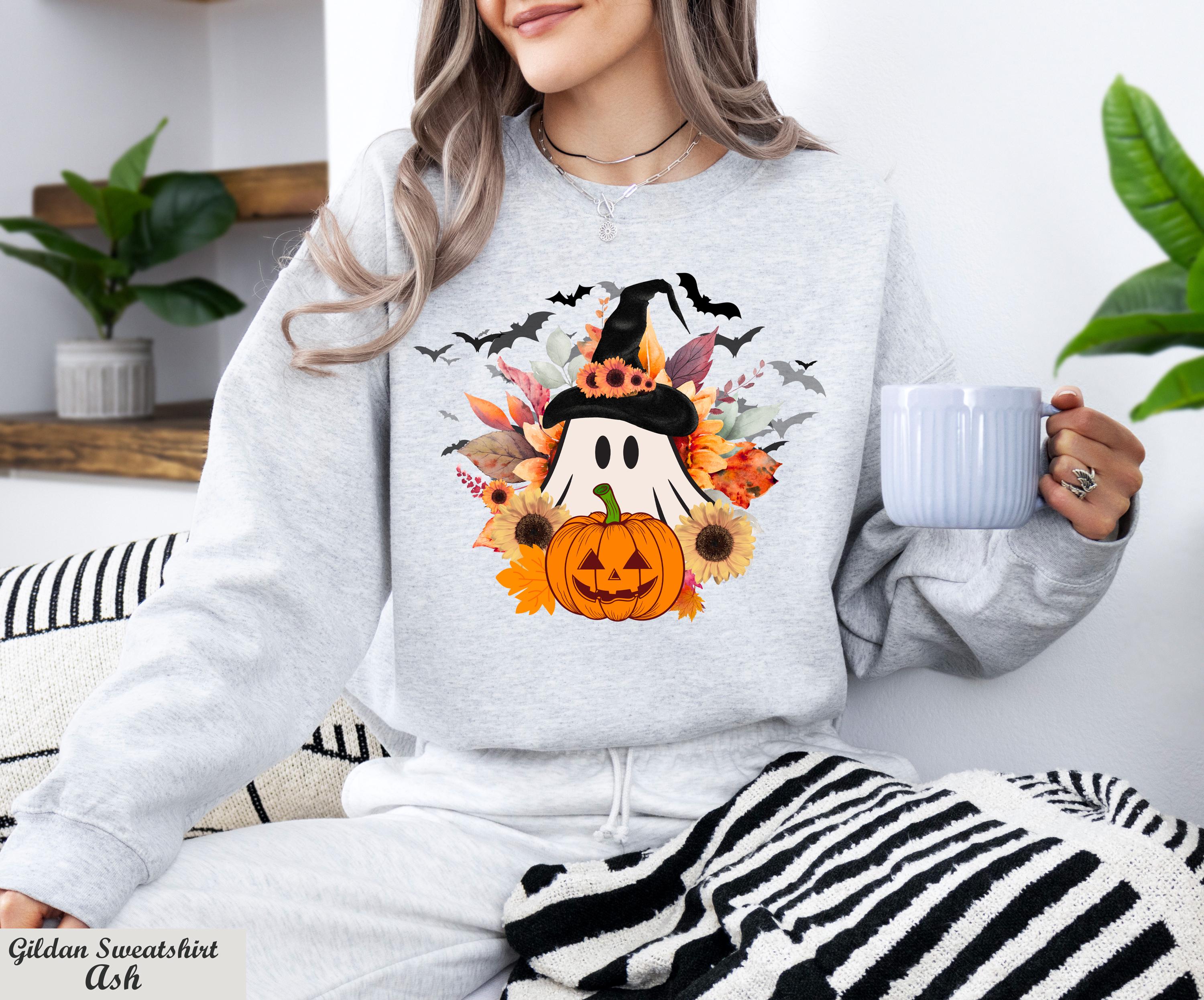 Wildflower Ghost Halloween Sweatshirt,Spooky Pumpkin Long Sleeve Shirt,Trick or Treat Outfit, Halloween Fall Sweater,Autumn Fall Sweater