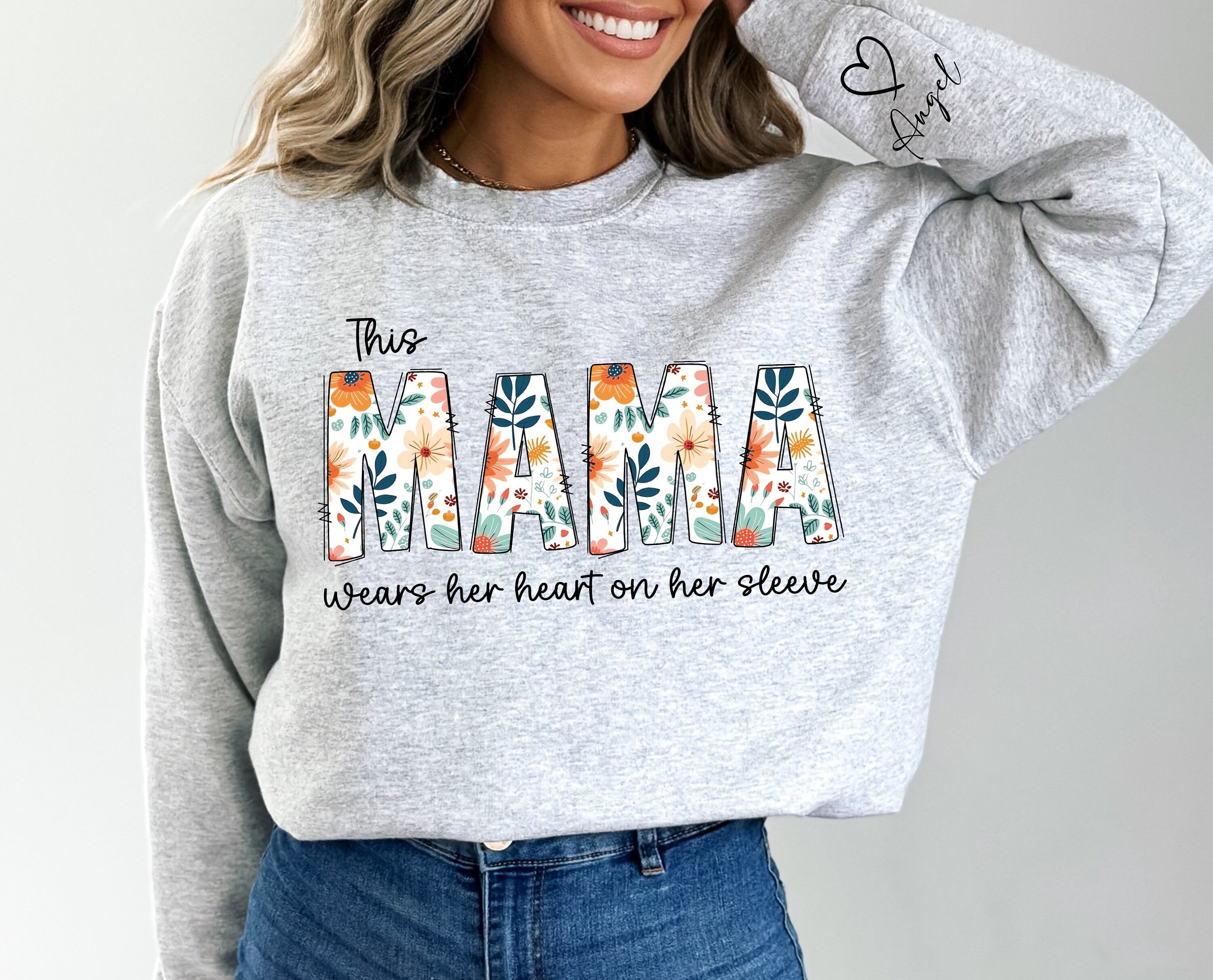 Custom Mama Sweatshirt, Kids Names on Sleeve, Long Sleeve Top, Unique Gift for Mom, Wildflower Print, Gift for Mom, Mom Sweatshirt