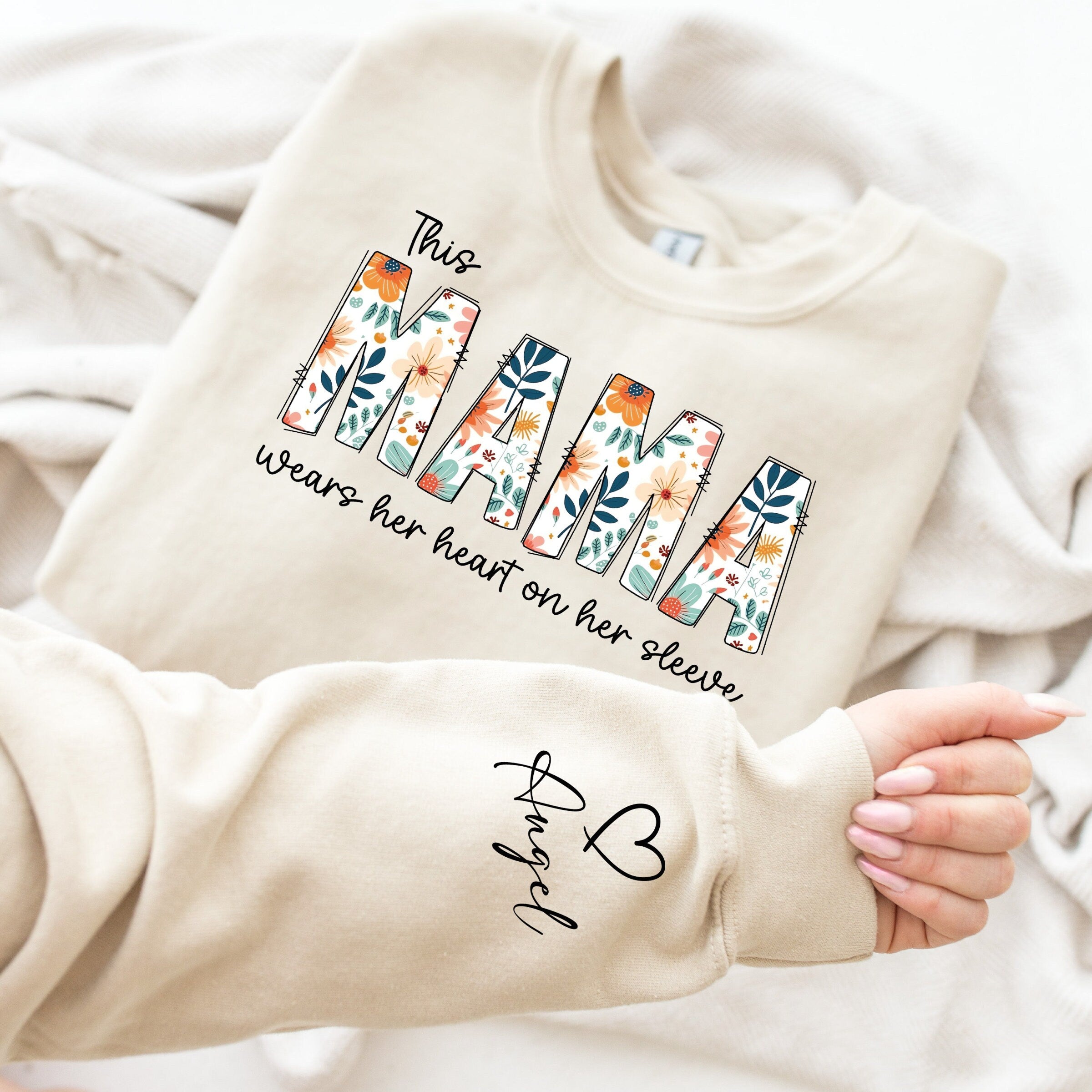 Custom Mama Sweatshirt, Kids Names on Sleeve, Long Sleeve Top, Unique Gift for Mom, Wildflower Print, Gift for Mom, Mom Sweatshirt