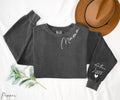 Custom Mama Sweatshirt With Kid Name On Sleeve, Personalized Mom Sweatshirt, Minimalist Momma Sweater, Custom Mama Sweater, Mom Gifts