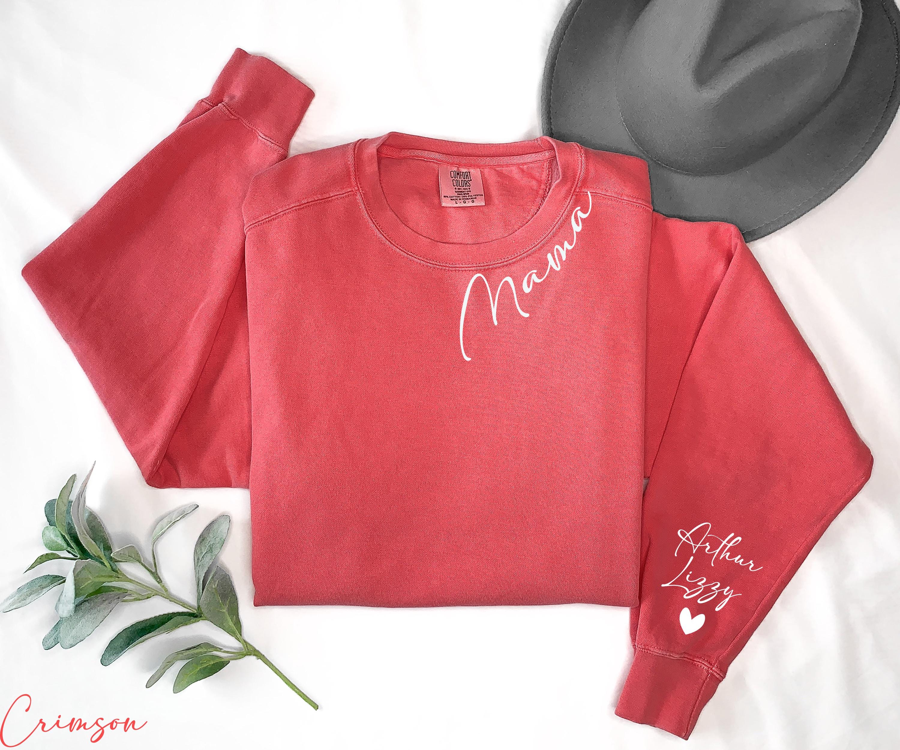 Custom Mama Sweatshirt With Kid Name On Sleeve, Personalized Mom Sweatshirt, Minimalist Momma Sweater, Custom Mama Sweater, Mom Gifts