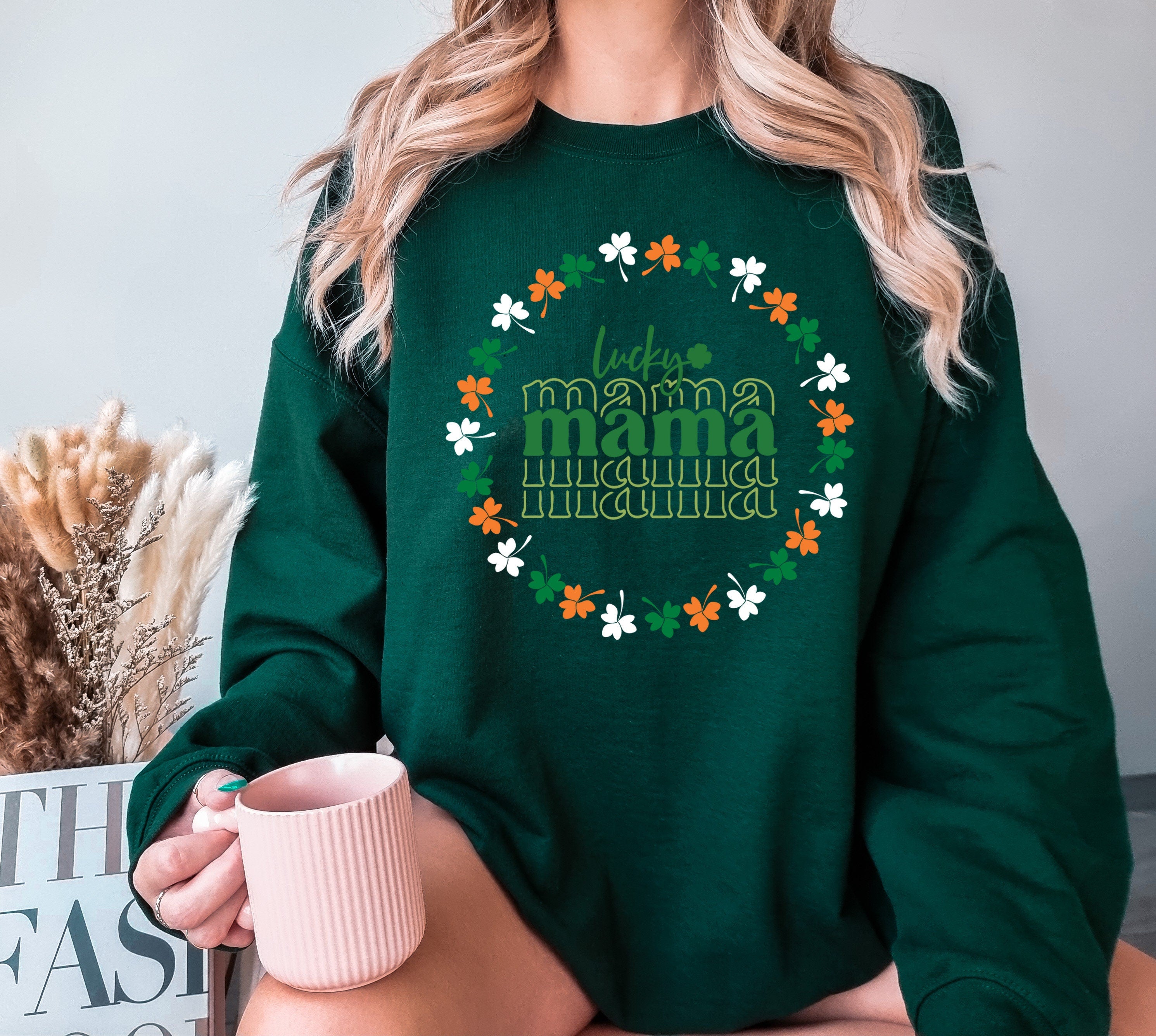 Lucky Mama Sweatshirt ,Collegiate Crewneck Sweater St Patty's Sweatshirt,St Patricks Day Sweatshirt,Trendy St Patricks Day Crewneck