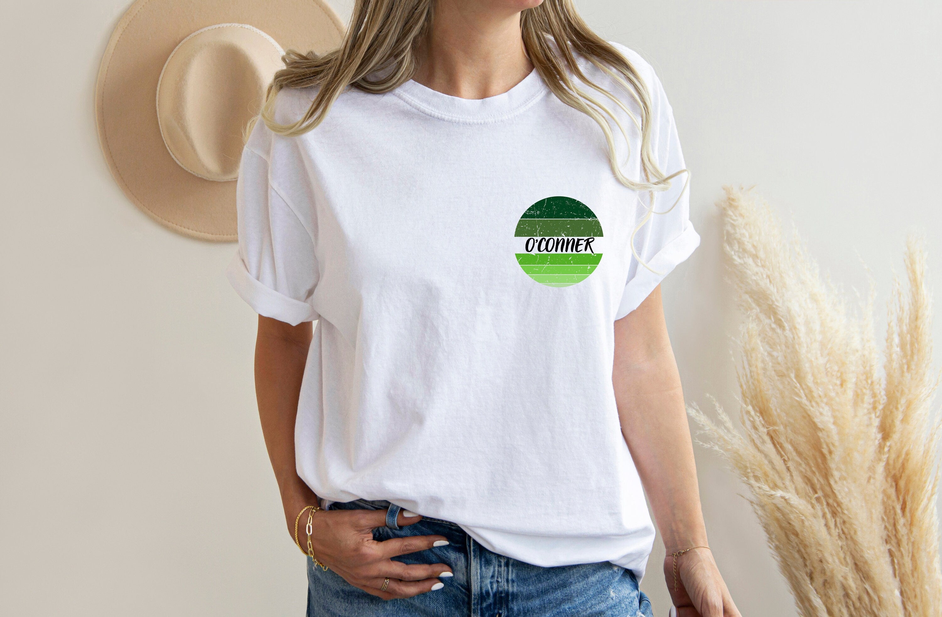 St Patrick's Day Personalized Last Name Shirt, Shamrock shirt, Personalized Shamrock Gift Tshirt,Irish Clover Tee,Cute Shamrock Crew Neck