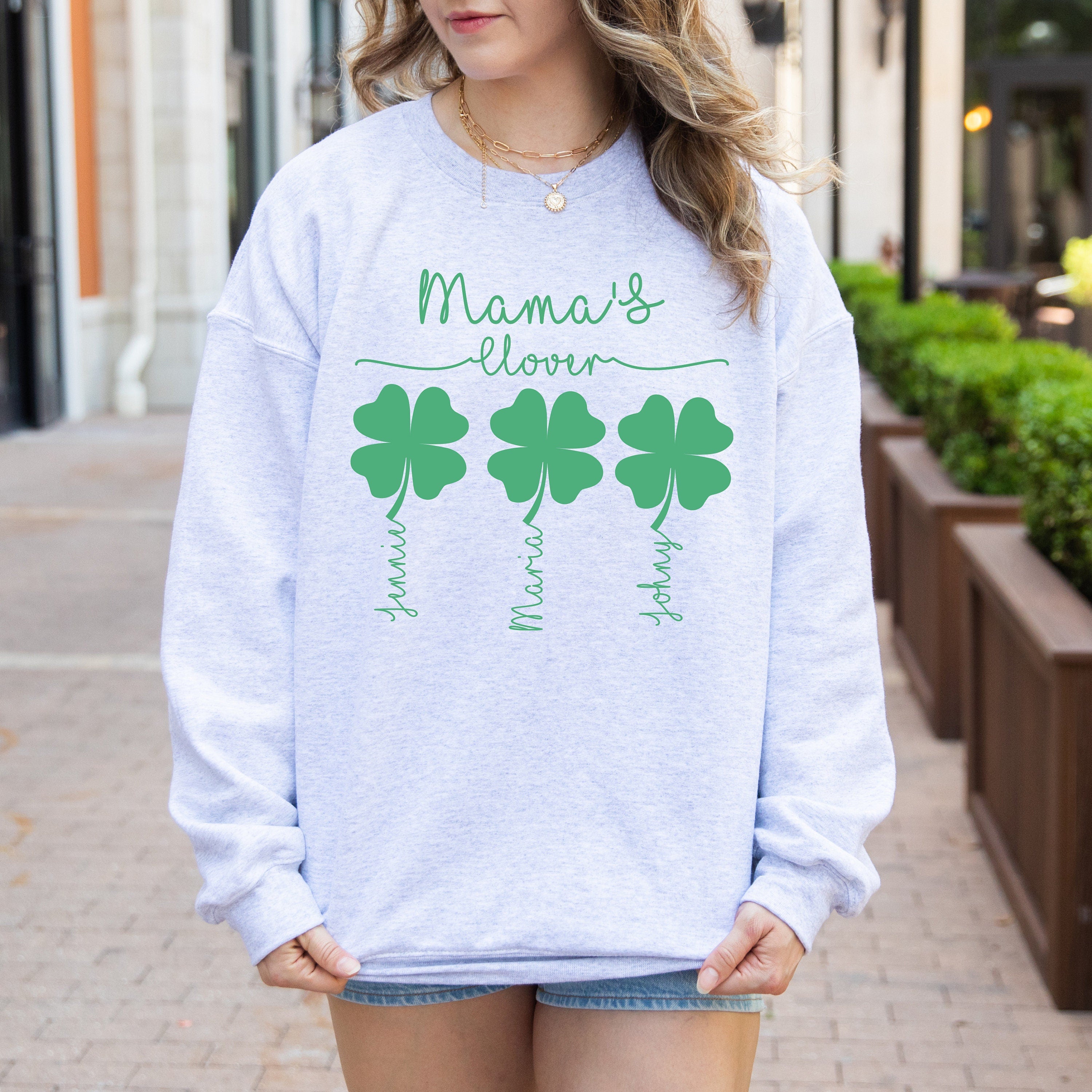 Custom Mama Sweatshirt with Children Name on Clover, Personalized Mom Sweatshirt With Kids Names On Sleeve, Gift for Mom, Floral Mom Shirt