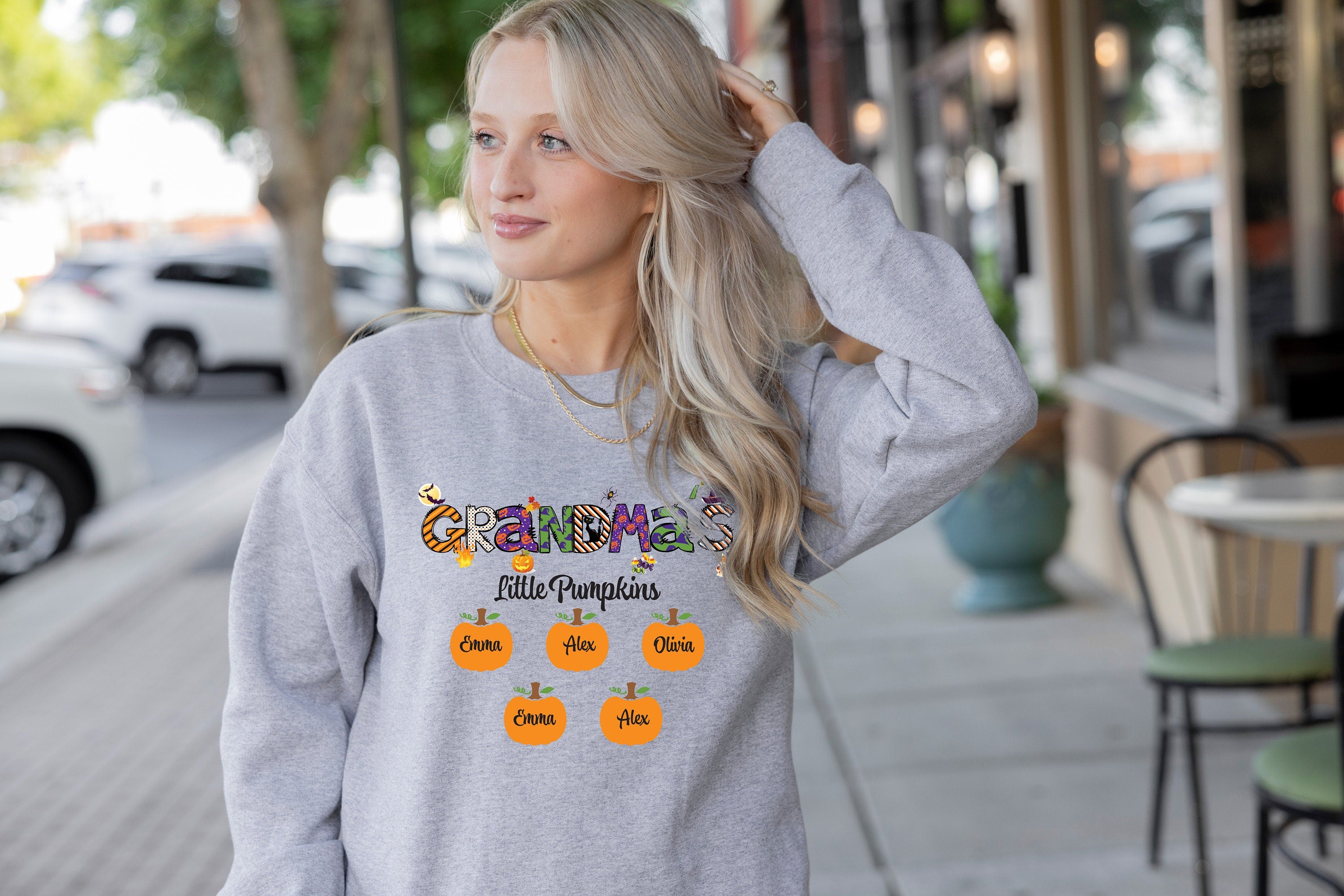 Custom Nickname Grandma,Nana,Mimi,Mom,Gigi Sweatshirt for Autumn,Grandma Sweatshirt With Grandkids Names,Fall Custom Nickname,Family Pumpkin